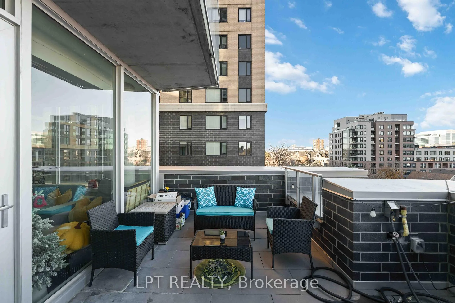 Photo 36 of Unit 307, 111 Champagne Avenue S, Ottawa, West Centre Town — HOMEH