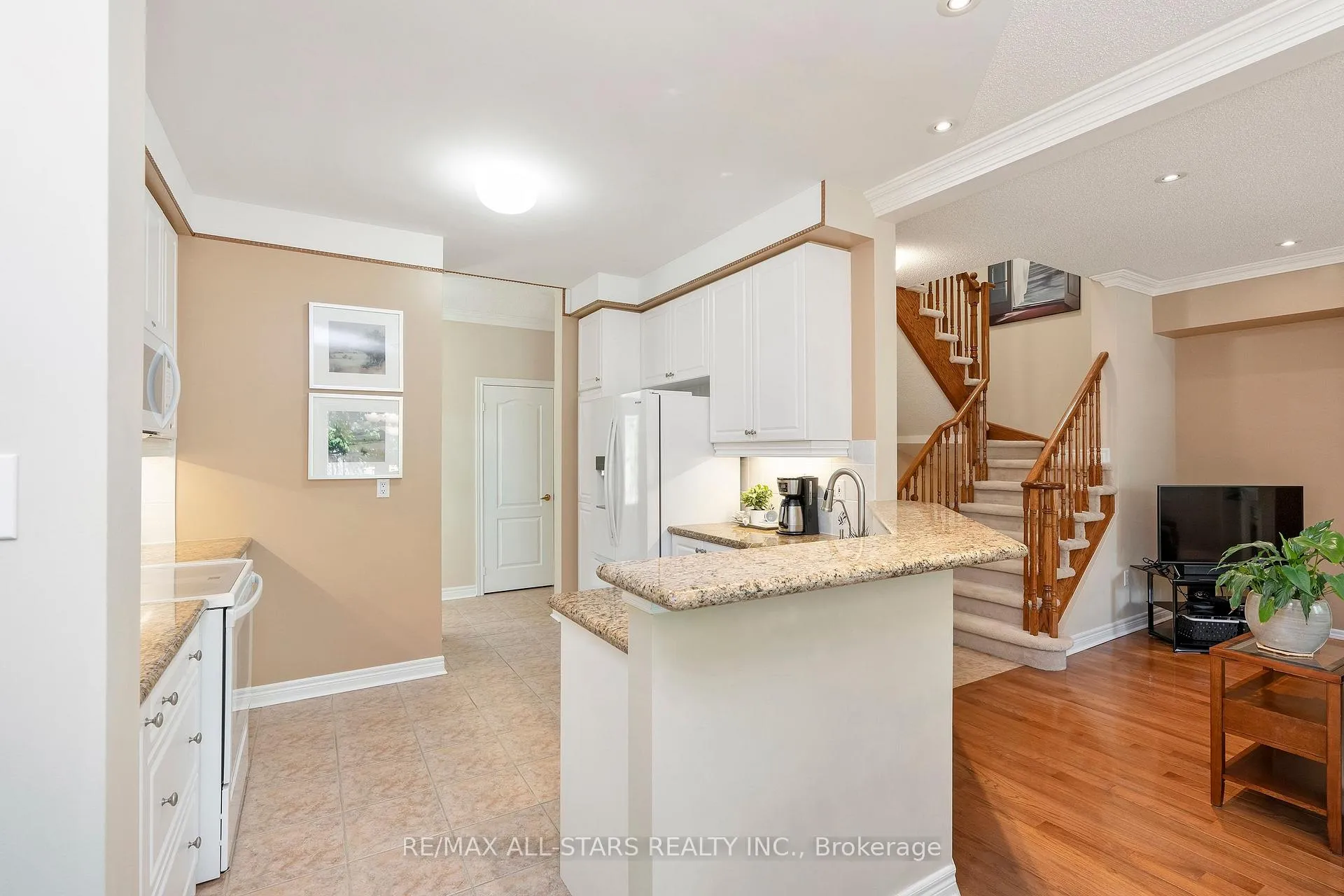 Photo 17 of 27 Wave Hill Way, Markham, Greensborough — HOMEH