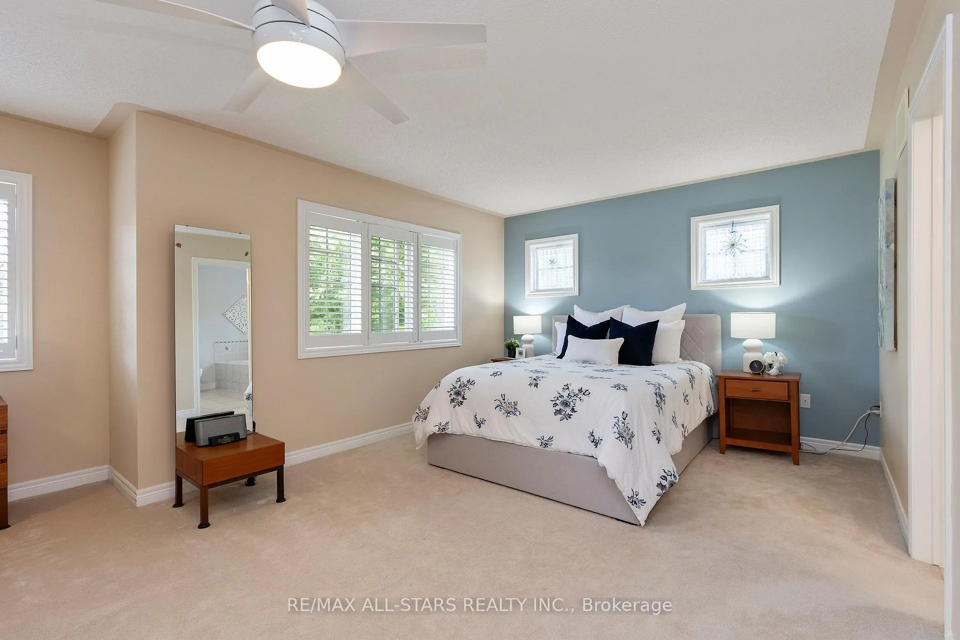 Photo 21 of 27 Wave Hill Way, Markham, Greensborough — HOMEH
