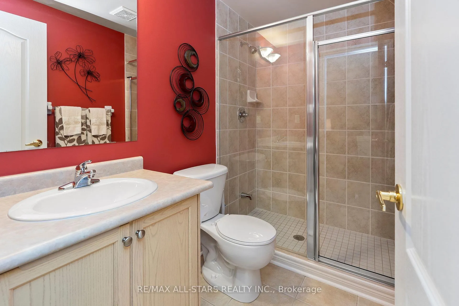 Photo 36 of 27 Wave Hill Way, Markham, Greensborough — HOMEH