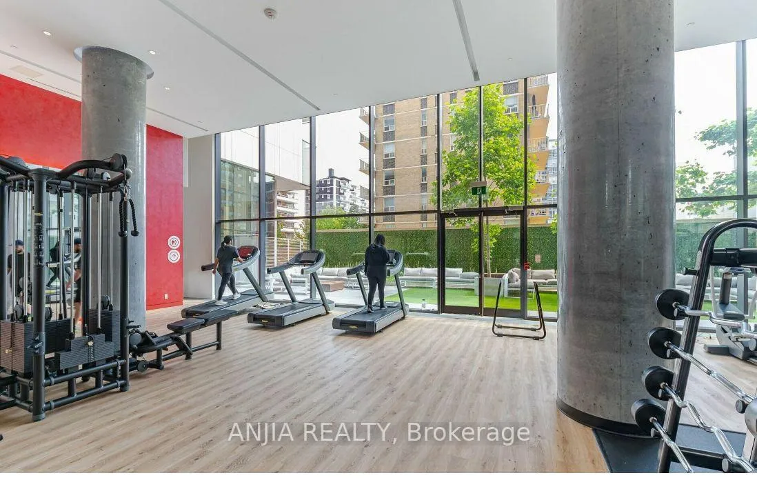 Photo 7 of Unit 312, 185 Roehampton Avenue, Toronto, Mount Pleasant East — HOMEH
