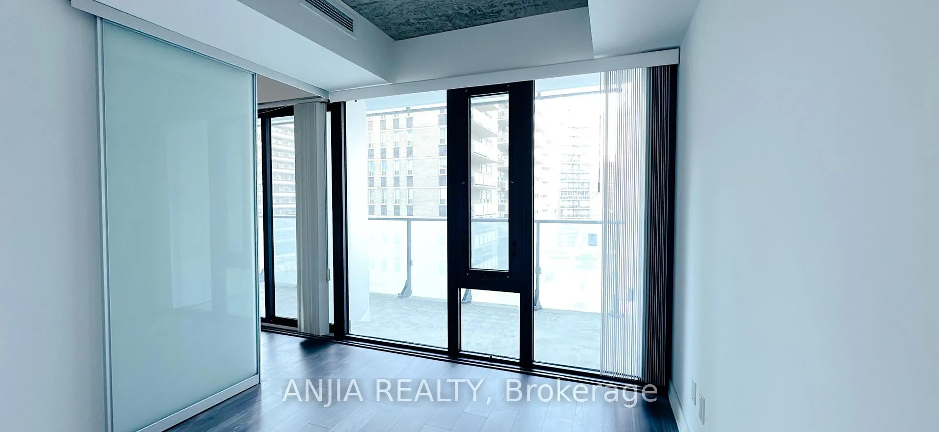 Photo 12 of Unit 312, 185 Roehampton Avenue, Toronto, Mount Pleasant East — HOMEH