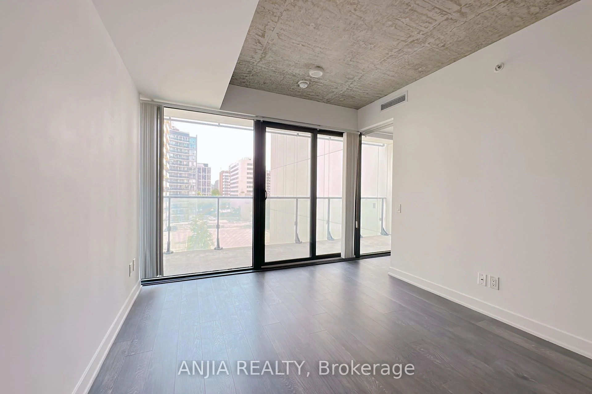 Photo 24 of Unit 312, 185 Roehampton Avenue, Toronto, Mount Pleasant East — HOMEH