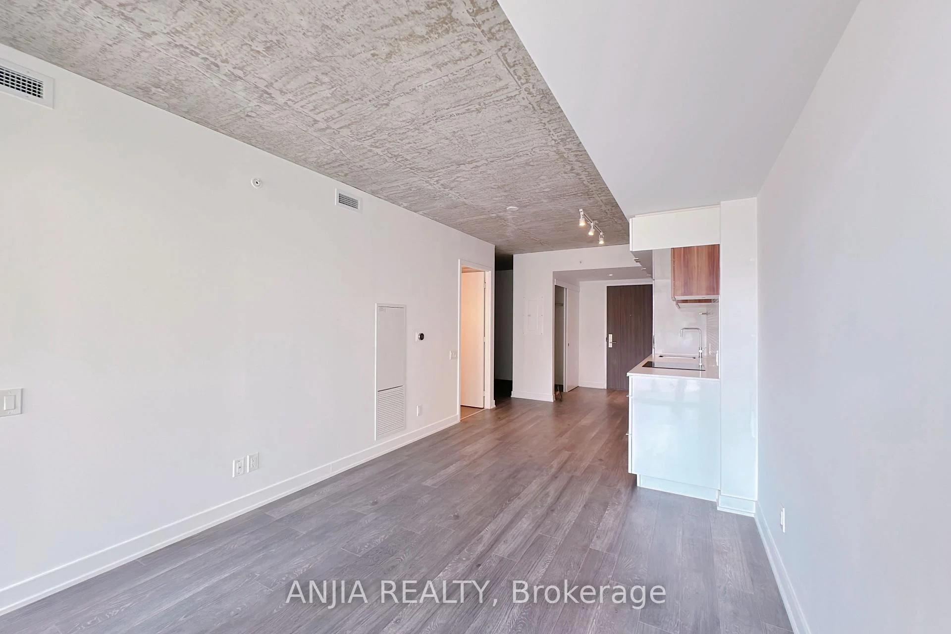 Photo 25 of Unit 312, 185 Roehampton Avenue, Toronto, Mount Pleasant East — HOMEH