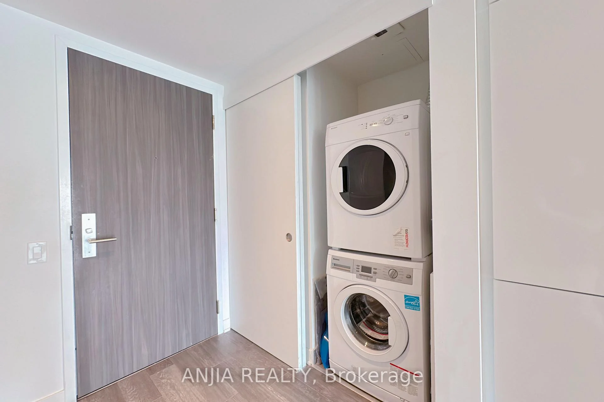 Photo 28 of Unit 312, 185 Roehampton Avenue, Toronto, Mount Pleasant East — HOMEH
