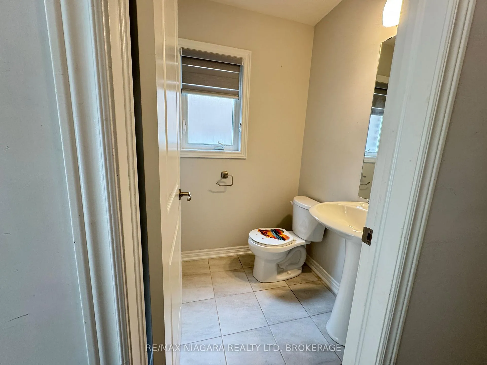 Photo 8 of 93 Sunflower Place, Welland, West Welland — HOMEH