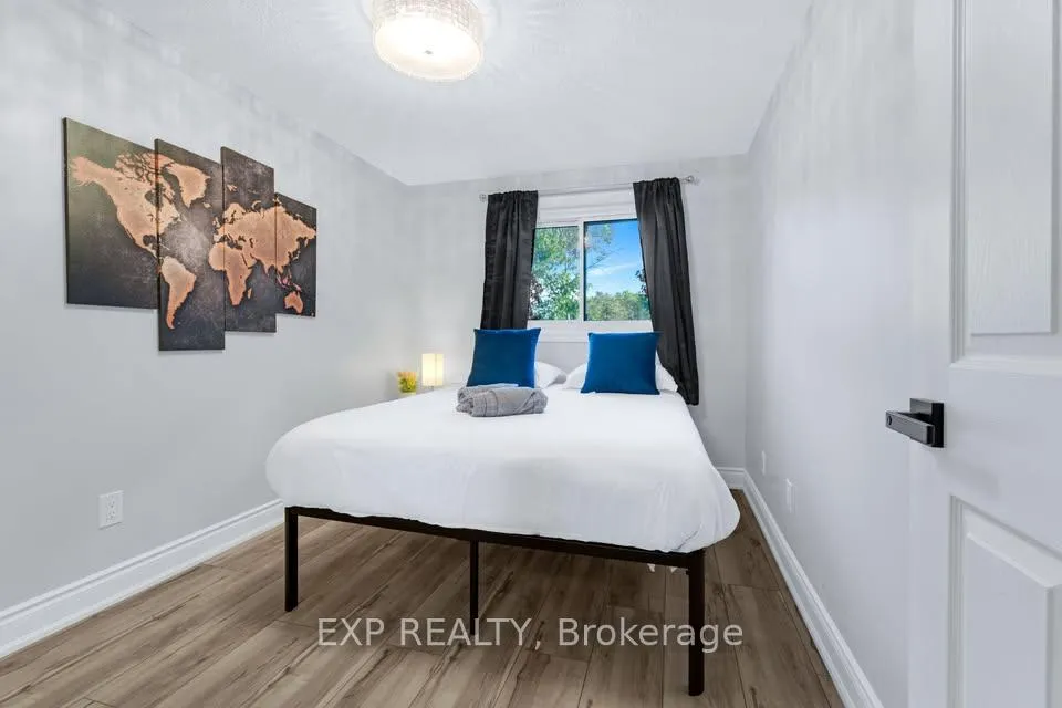 Photo 15 of 2258 Manchester Drive, Burlington, Brant Hills — HOMEH