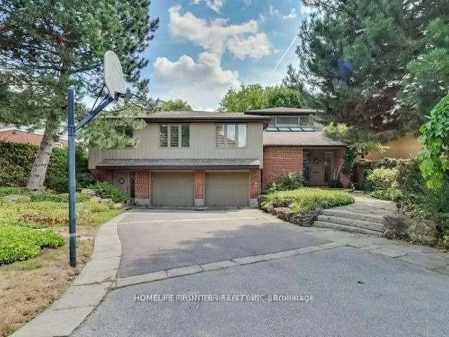 Front of 201 Lord Seaton Road