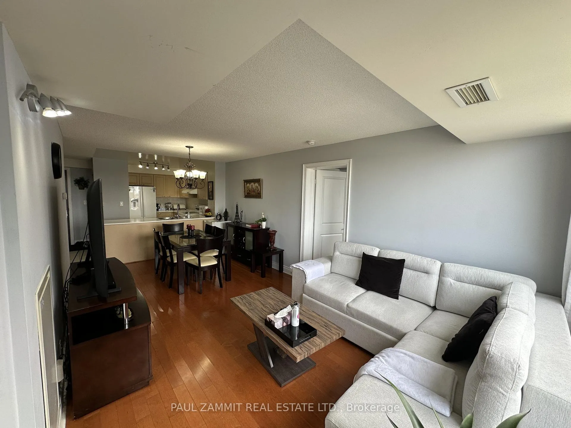 Photo 5 of Unit 612, 88 Times Avenue, Markham, Commerce Valley — HOMEH