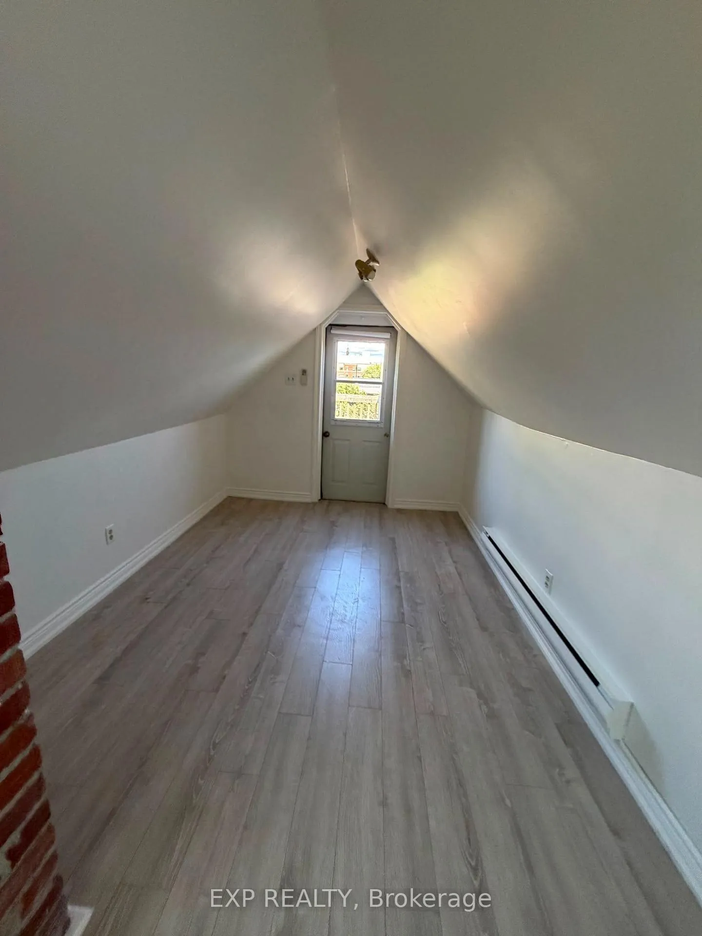 Photo 20 of Unit 4, 677 Durie Street, Toronto, Runnymede-Bloor West Village — HOMEH