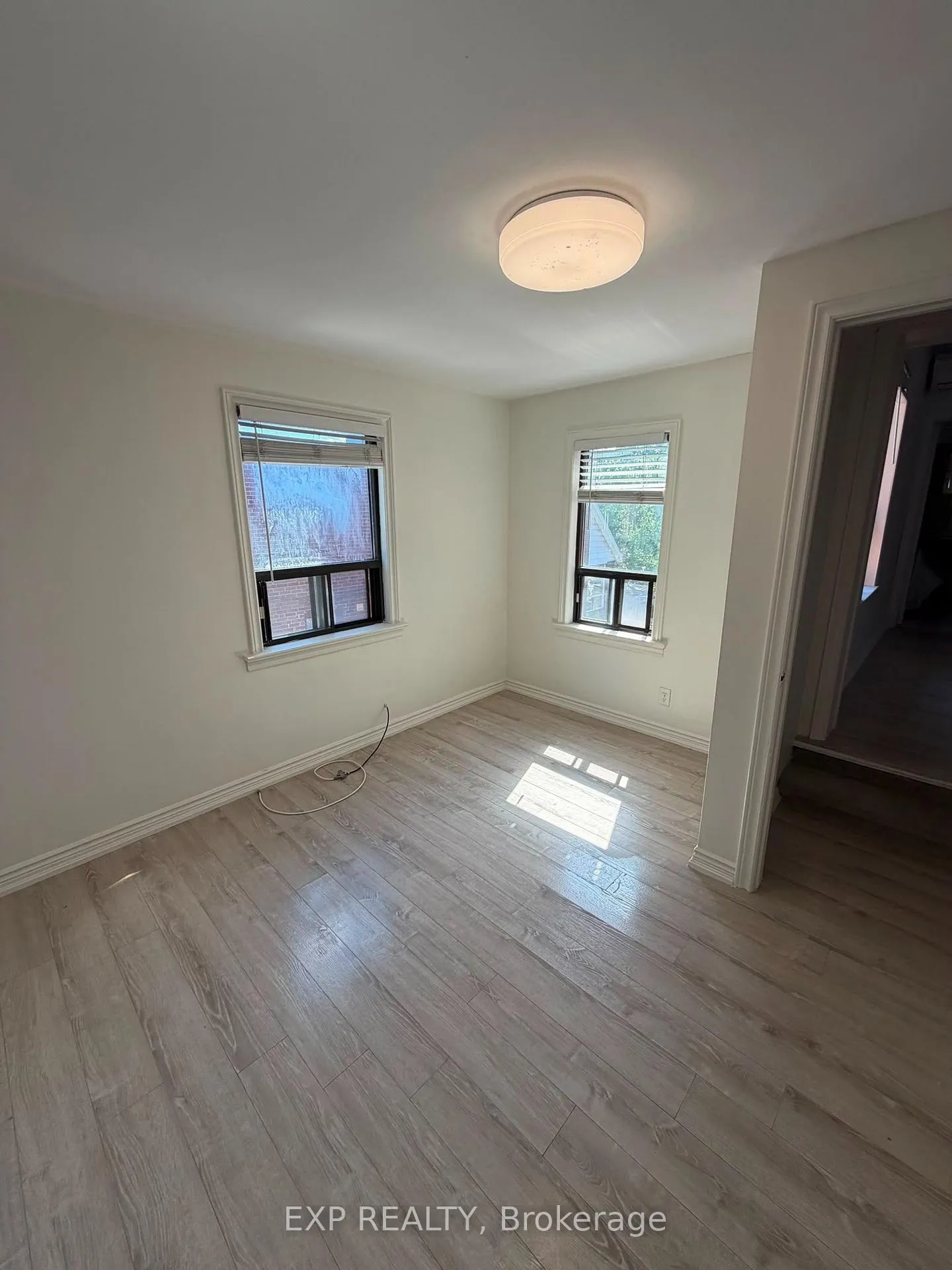 Photo 22 of Unit 4, 677 Durie Street, Toronto, Runnymede-Bloor West Village — HOMEH