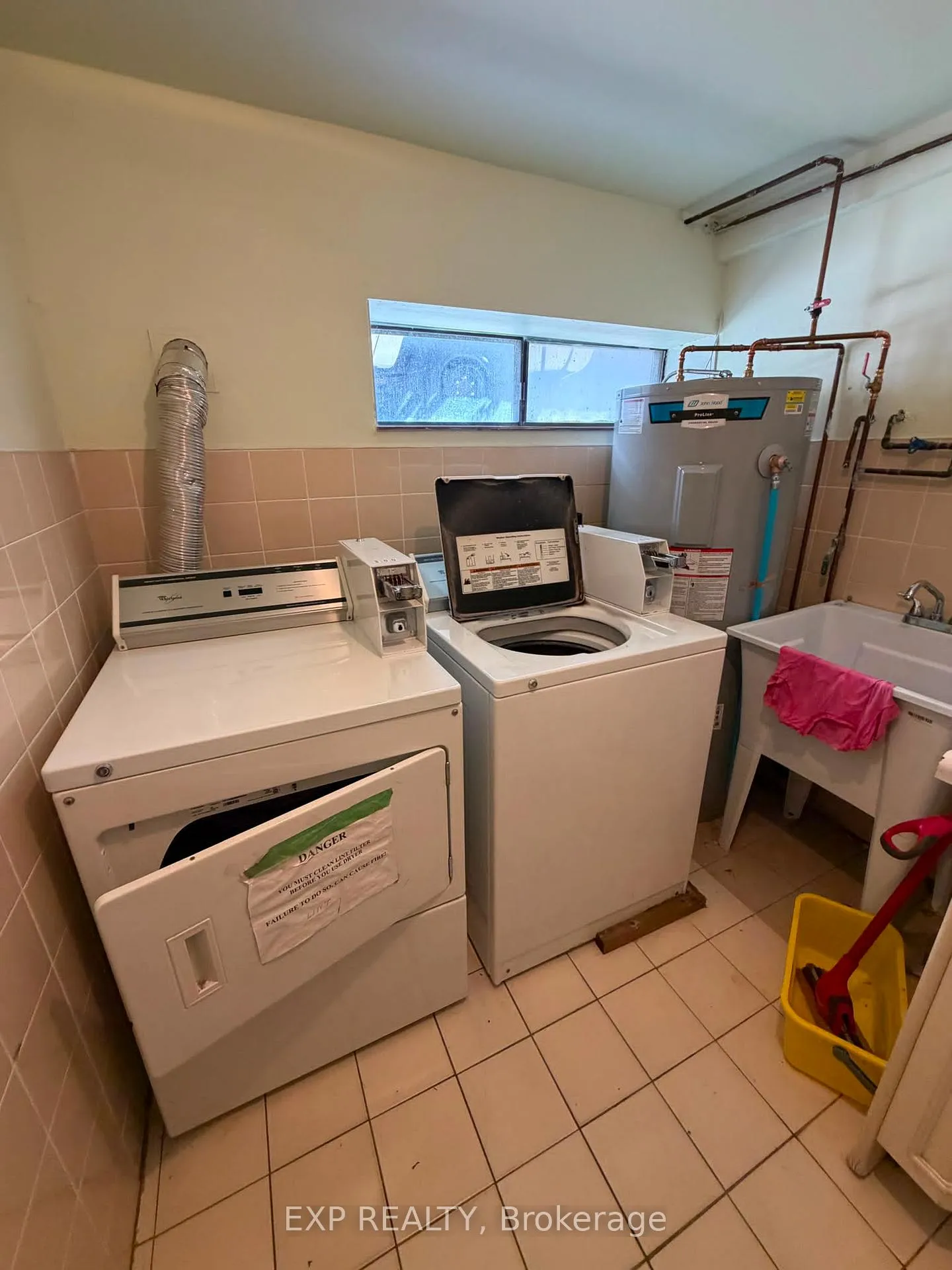 Photo 28 of Unit 4, 677 Durie Street, Toronto, Runnymede-Bloor West Village — HOMEH