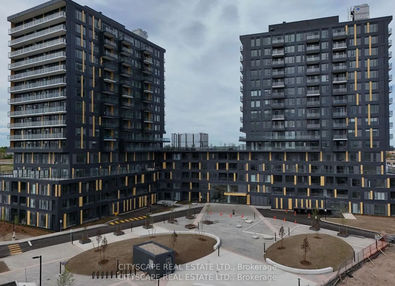 Photo 4 of Unit 1602C, 4878 Powers Common, Burlington, Alton — HOMEH
