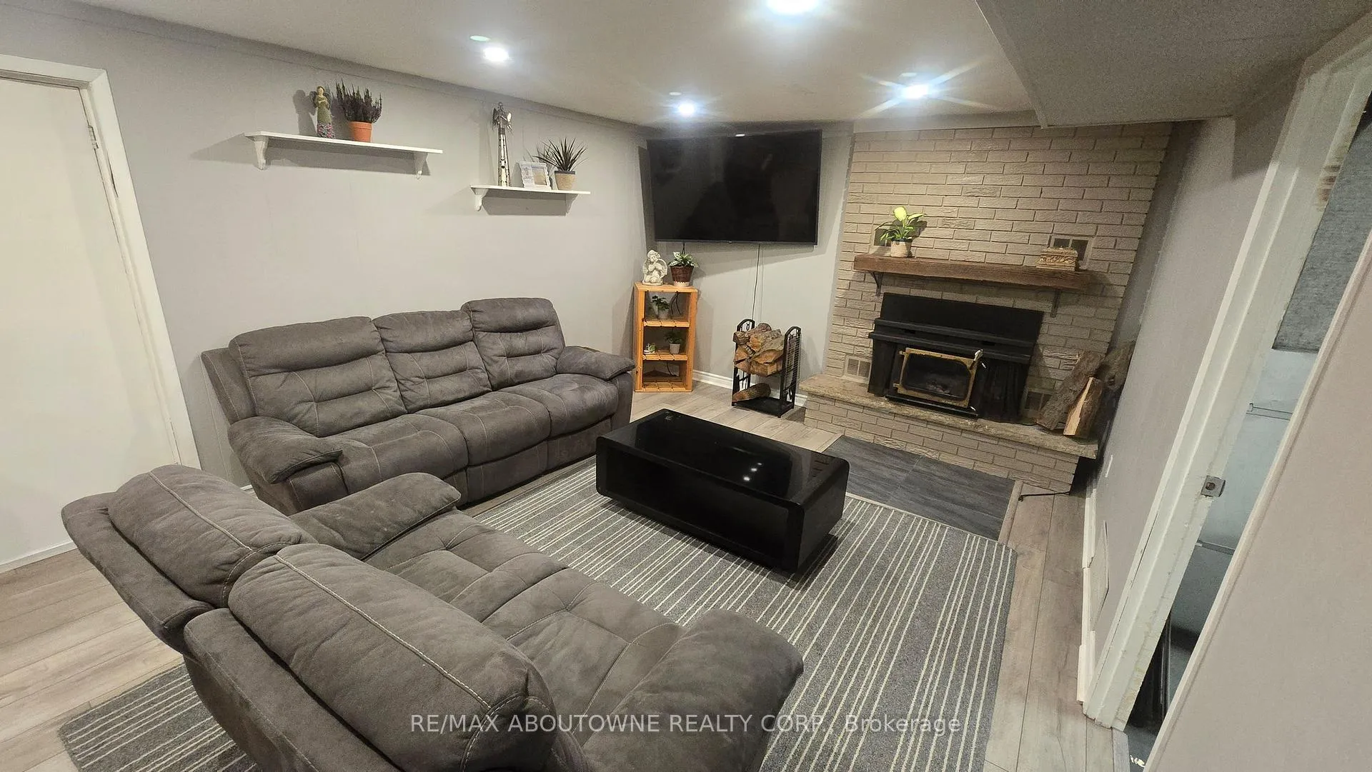 Photo 15 of 2386 4th Line, Innisfil, Churchill — HOMEH