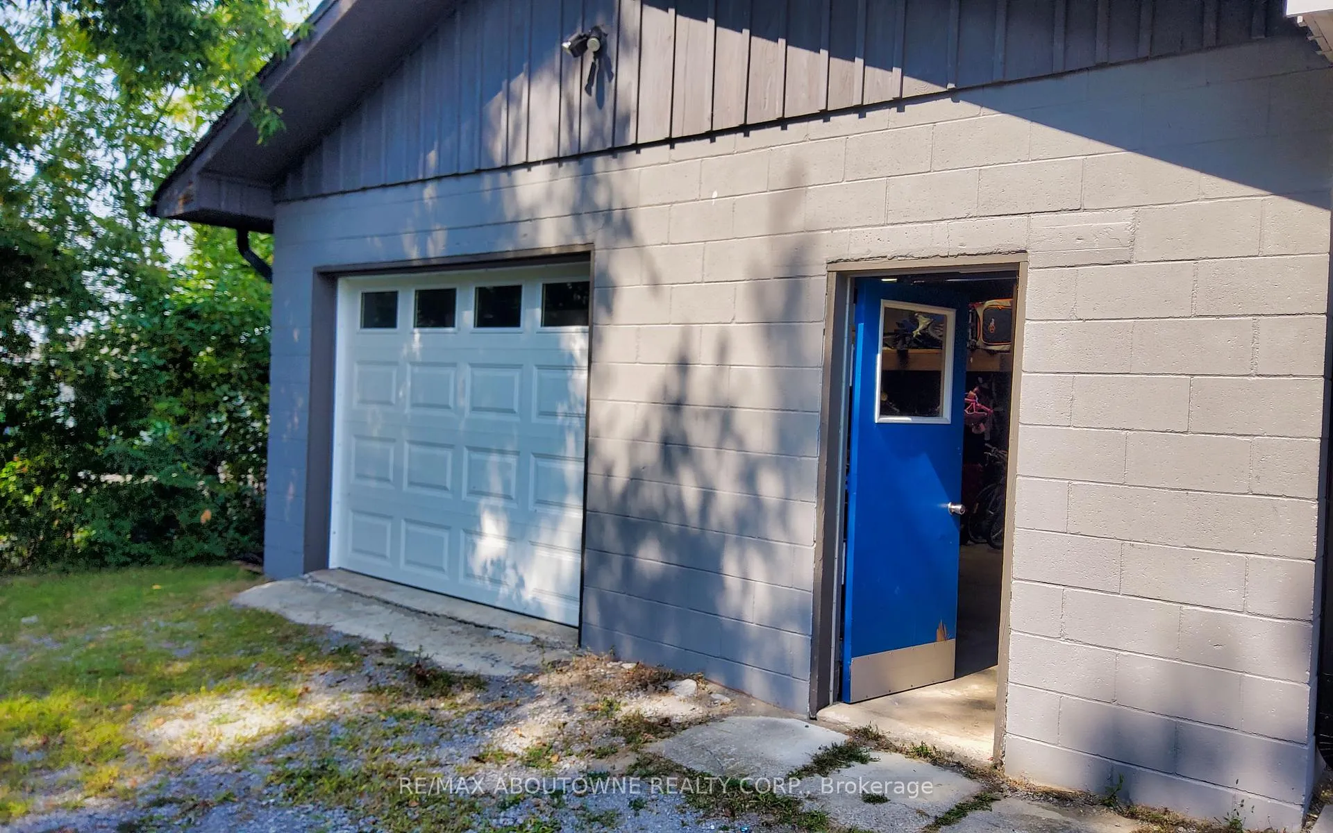 Photo 27 of 2386 4th Line, Innisfil, Churchill — HOMEH