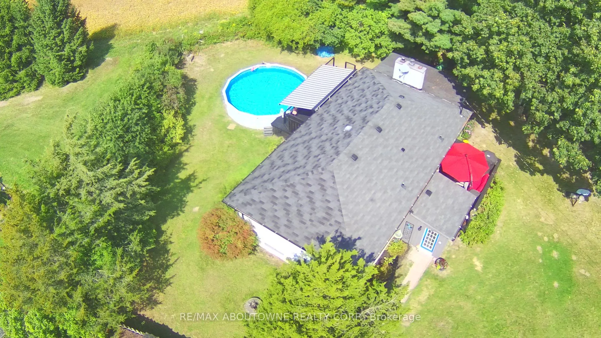 Photo 30 of 2386 4th Line, Innisfil, Churchill — HOMEH