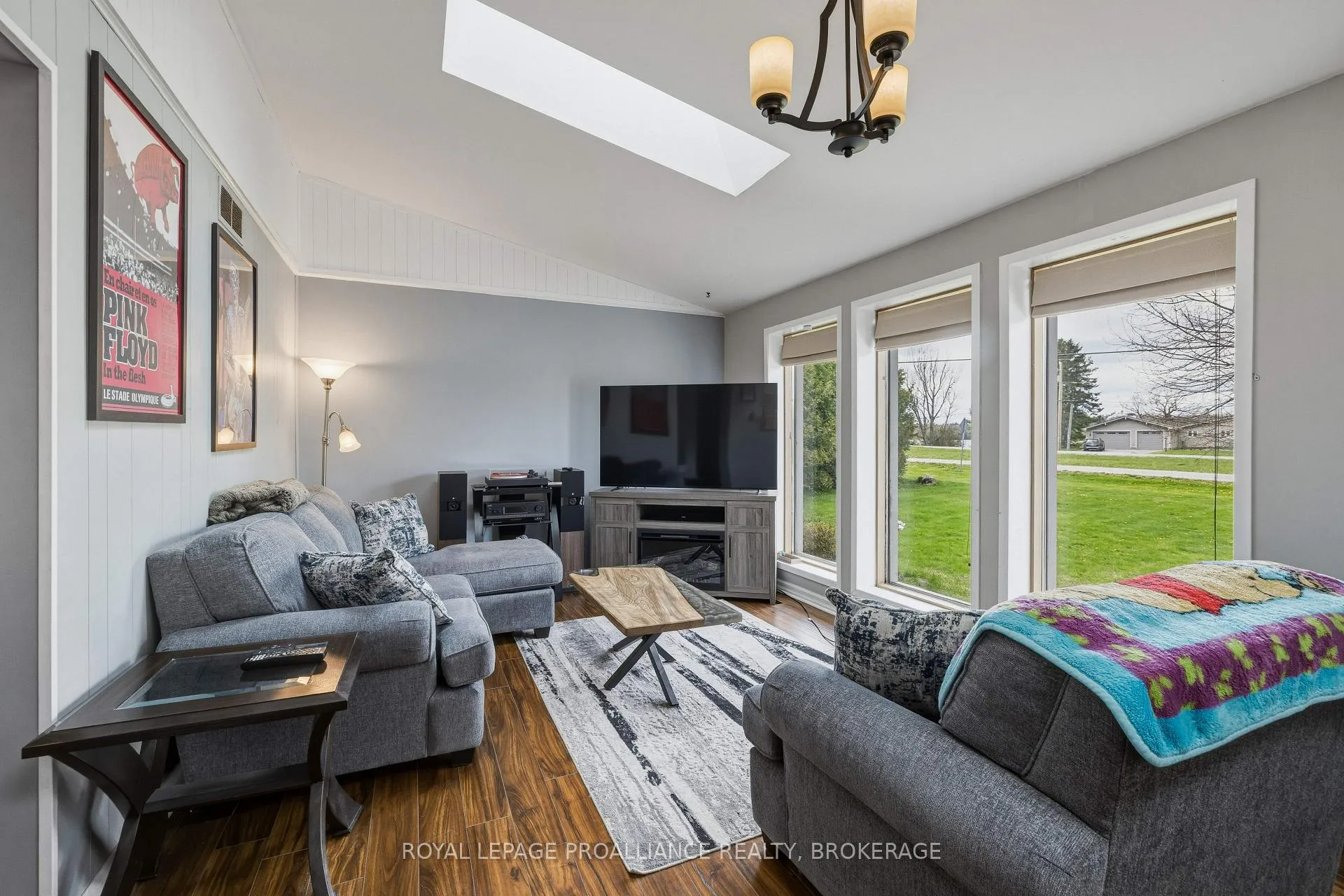 Photo 6 of 706 Spithead Road, Frontenac Islands, The Islands — HOMEH