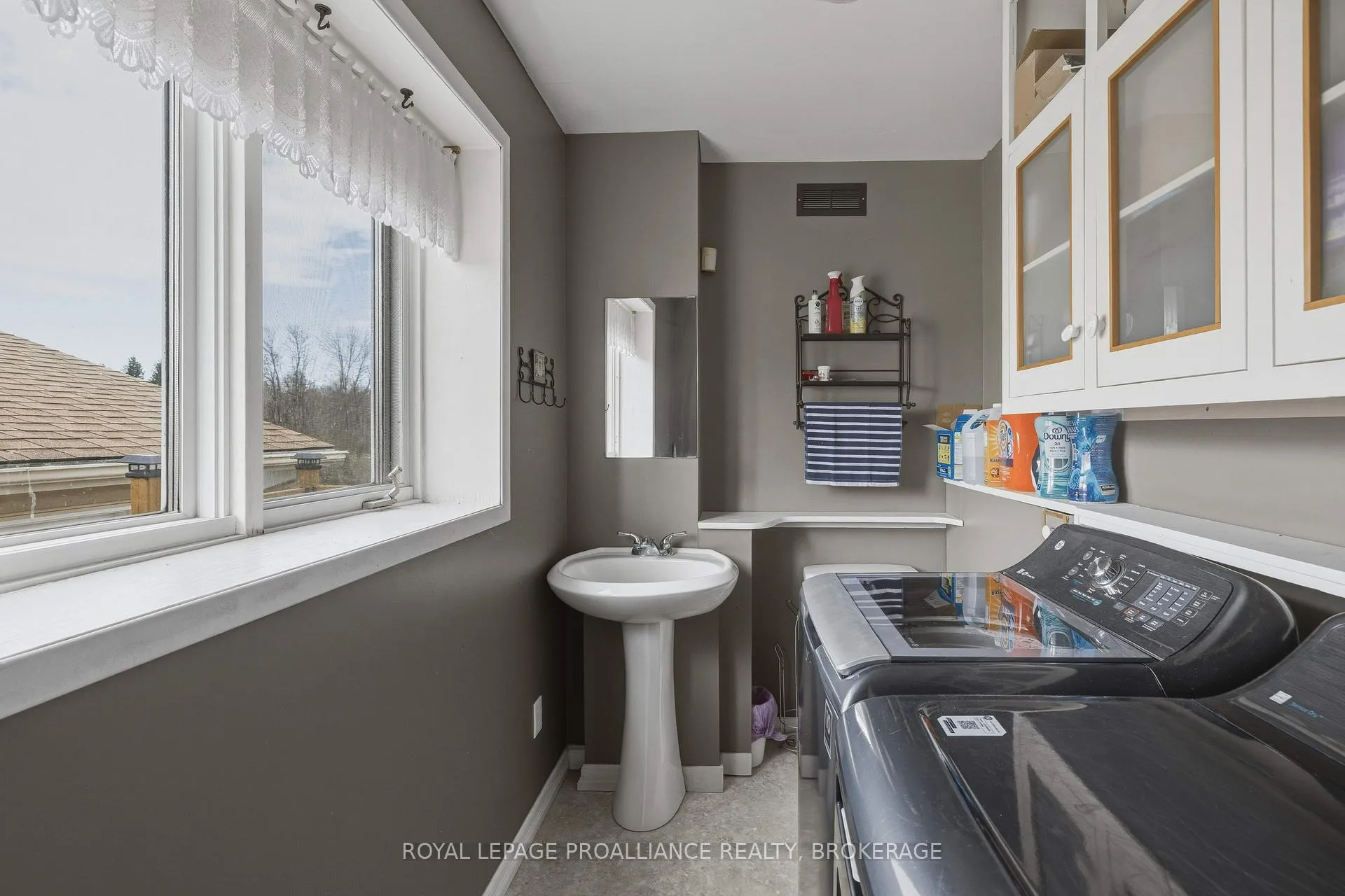 Photo 18 of 706 Spithead Road, Frontenac Islands, The Islands — HOMEH
