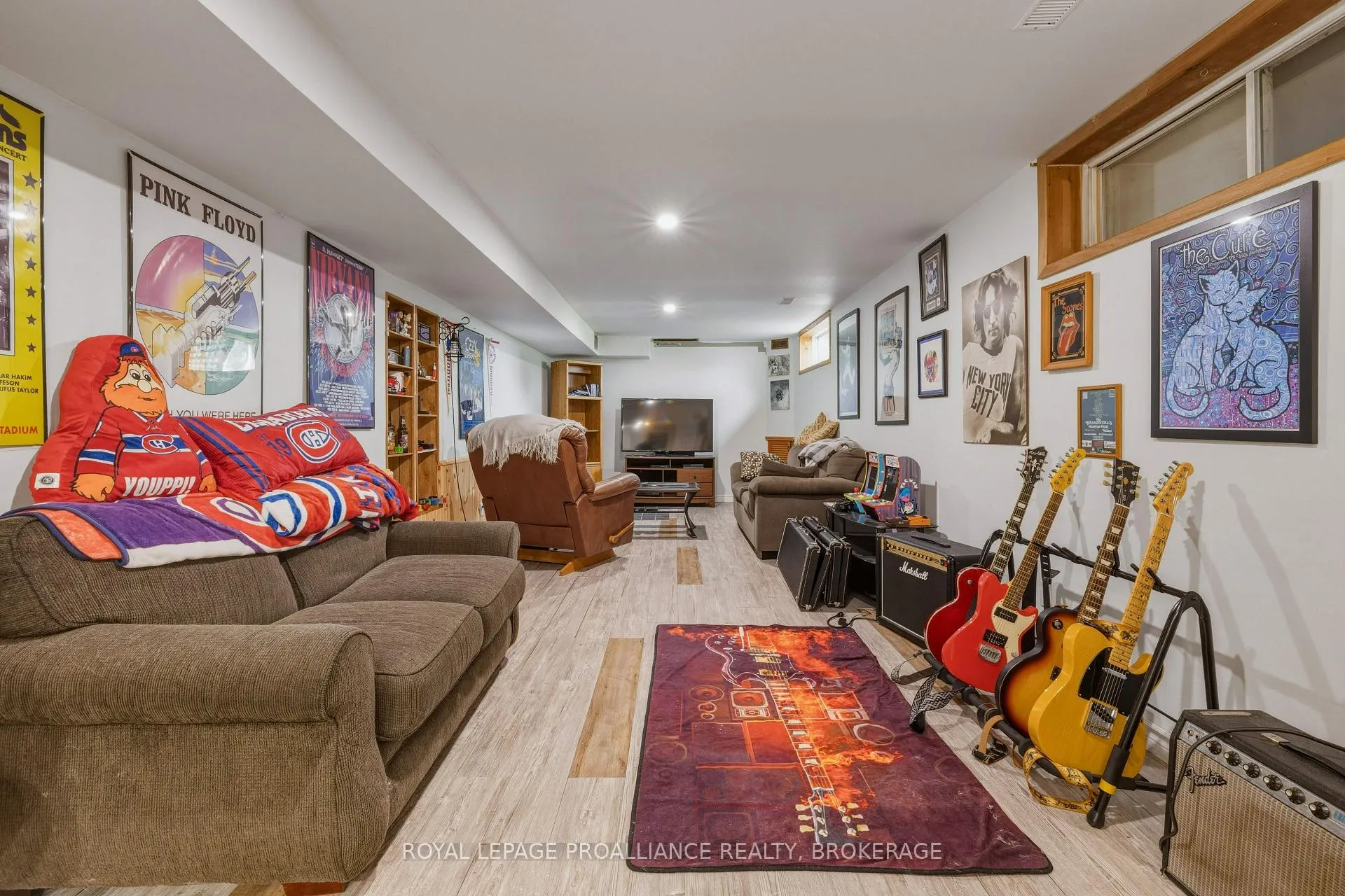 Photo 25 of 706 Spithead Road, Frontenac Islands, The Islands — HOMEH