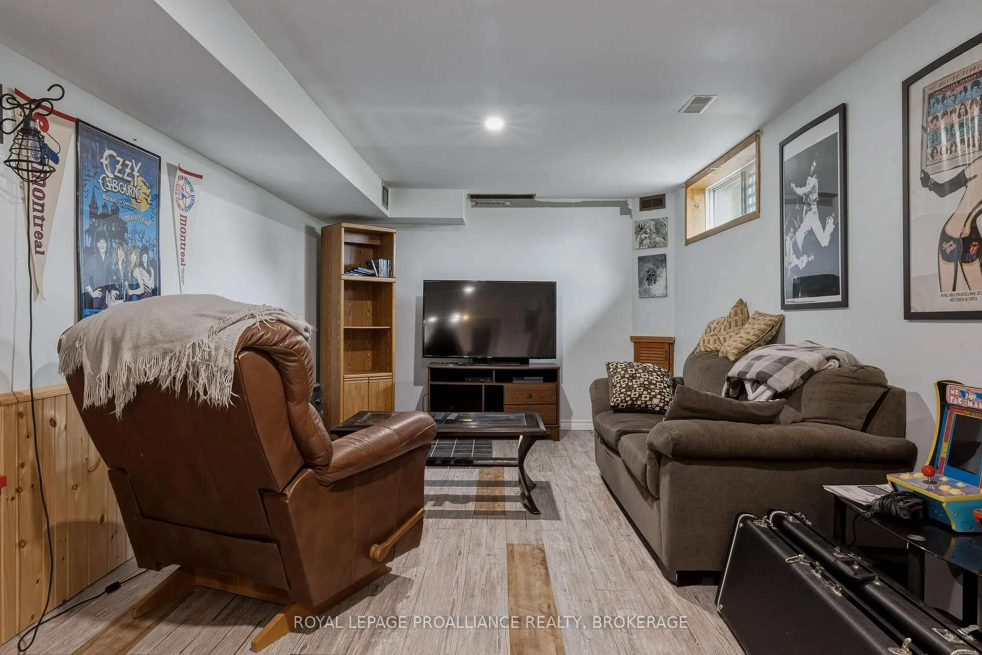 Photo 27 of 706 Spithead Road, Frontenac Islands, The Islands — HOMEH