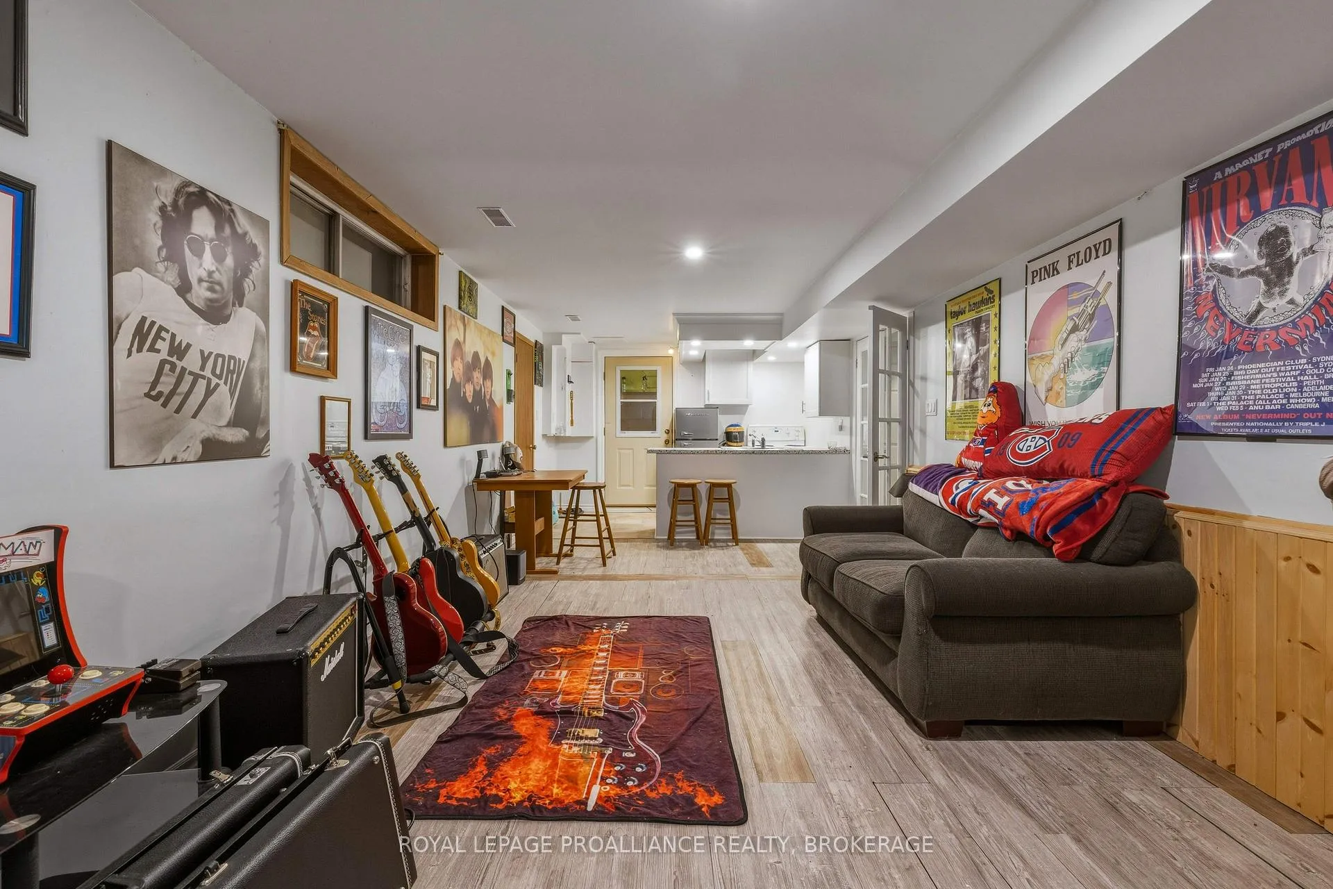 Photo 28 of 706 Spithead Road, Frontenac Islands, The Islands — HOMEH