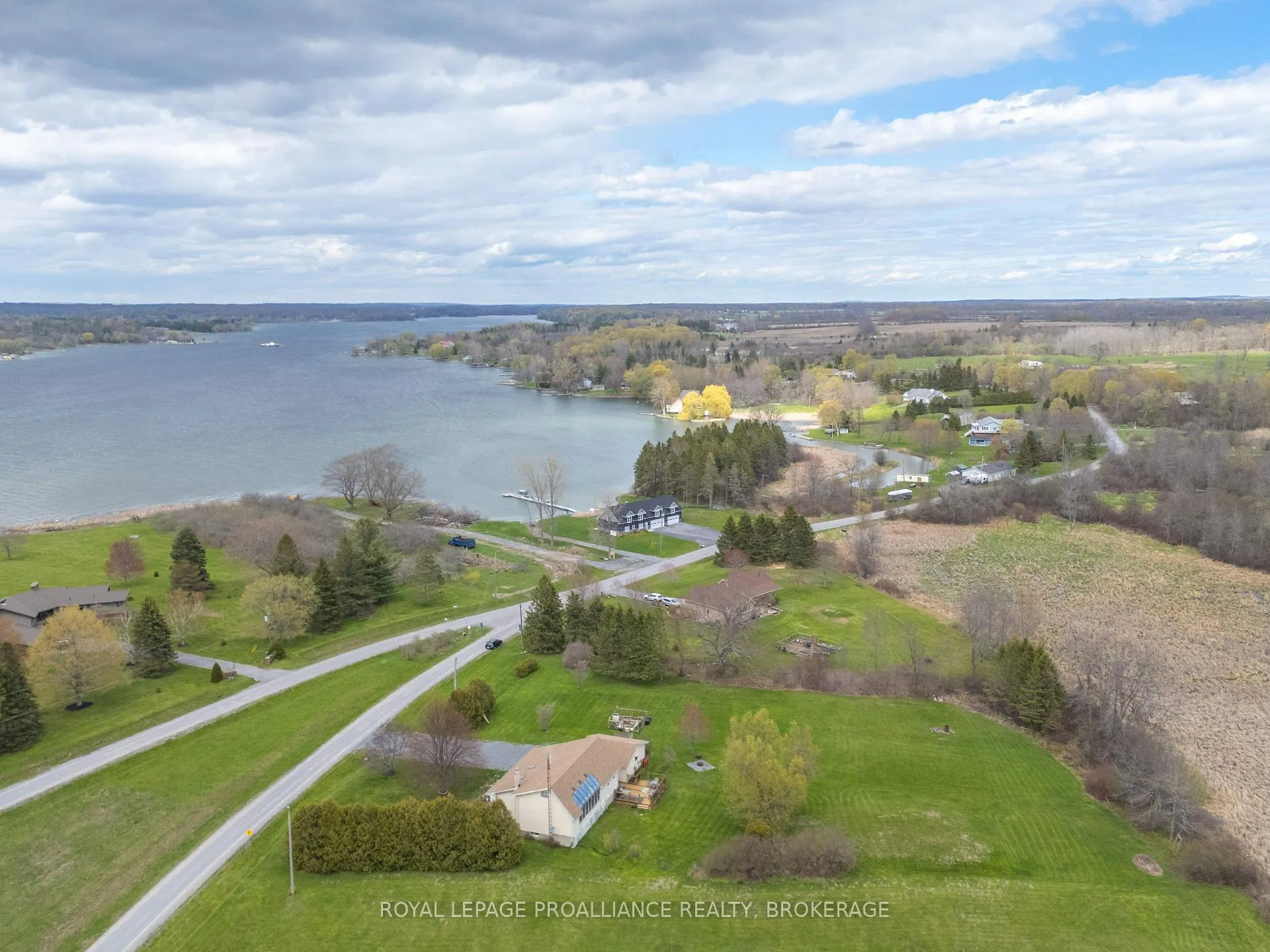 Photo 42 of 706 Spithead Road, Frontenac Islands, The Islands — HOMEH