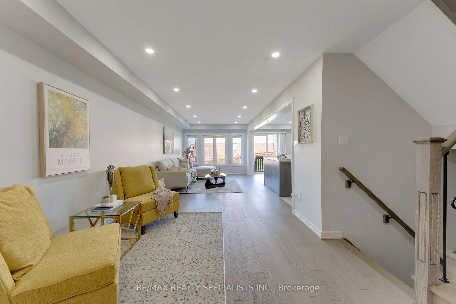 Photo 7 of Unit 4, 740 Linden Drive, Cambridge, Preston Heights — HOMEH