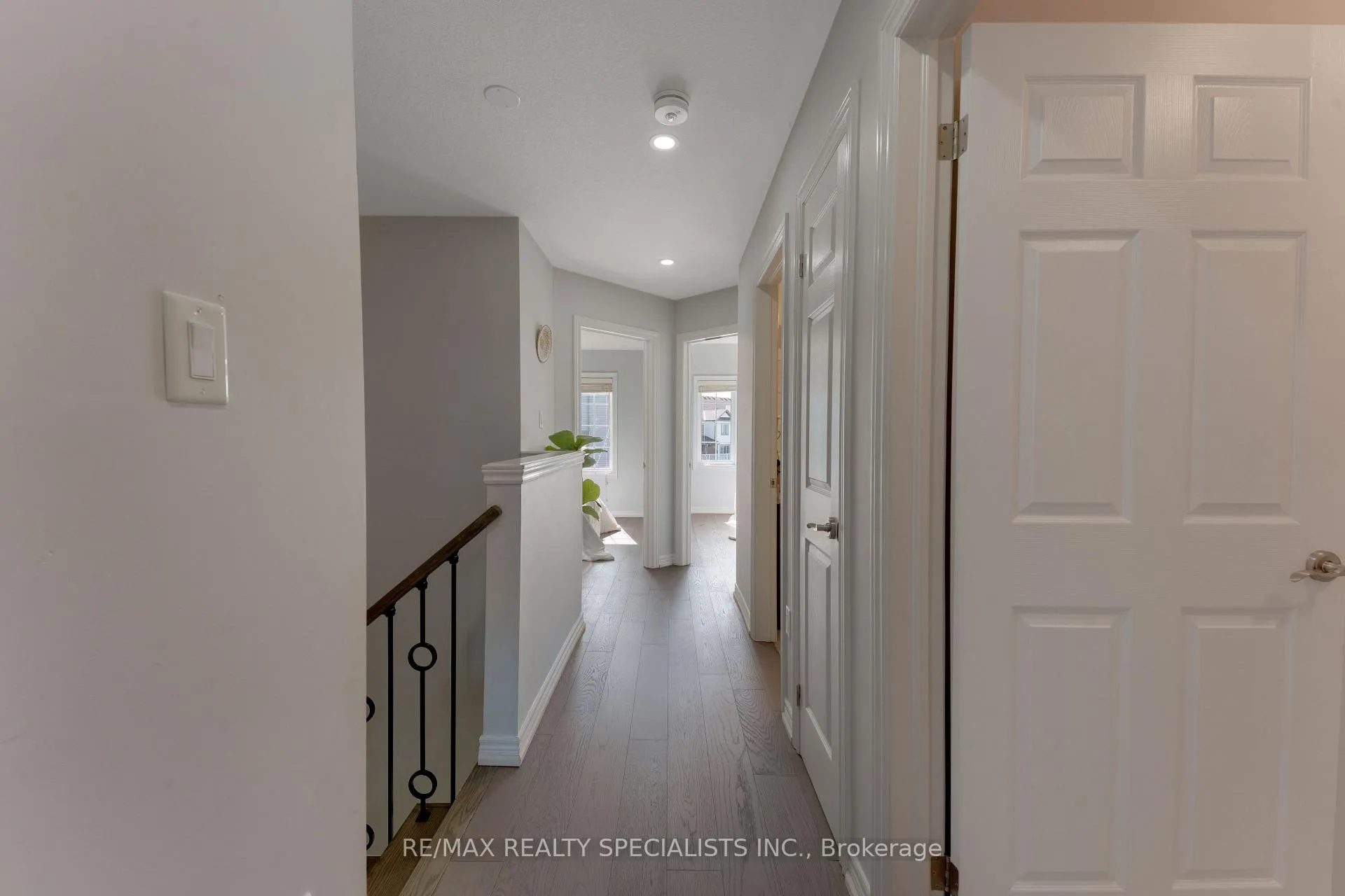 Photo 15 of Unit 4, 740 Linden Drive, Cambridge, Preston Heights — HOMEH