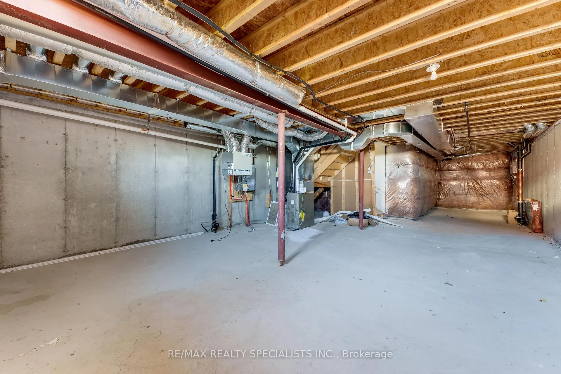 Photo 39 of Unit 4, 740 Linden Drive, Cambridge, Preston Heights — HOMEH