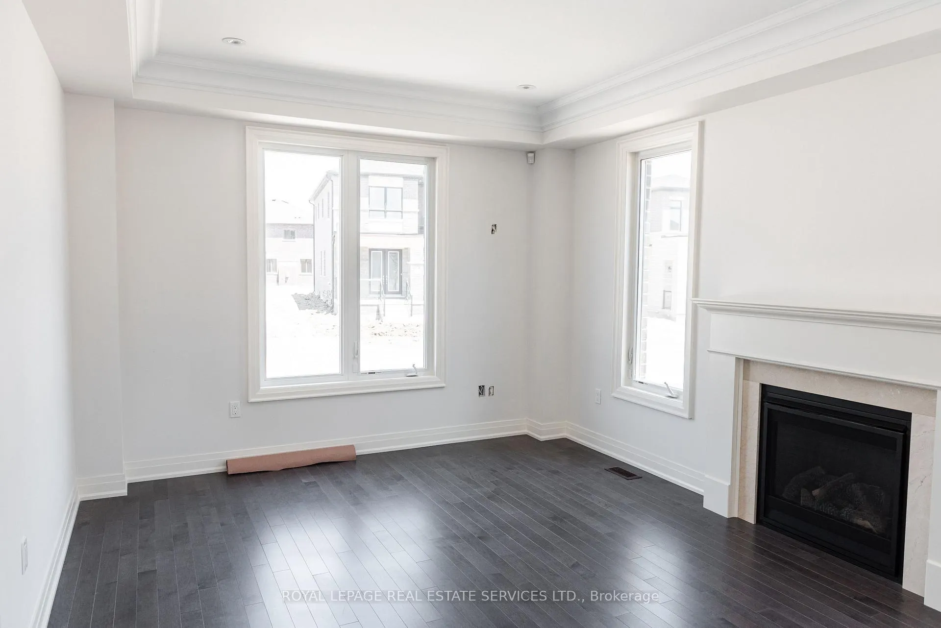 Photo 6 of 406 Humphrey Street, Hamilton, Waterdown — HOMEH