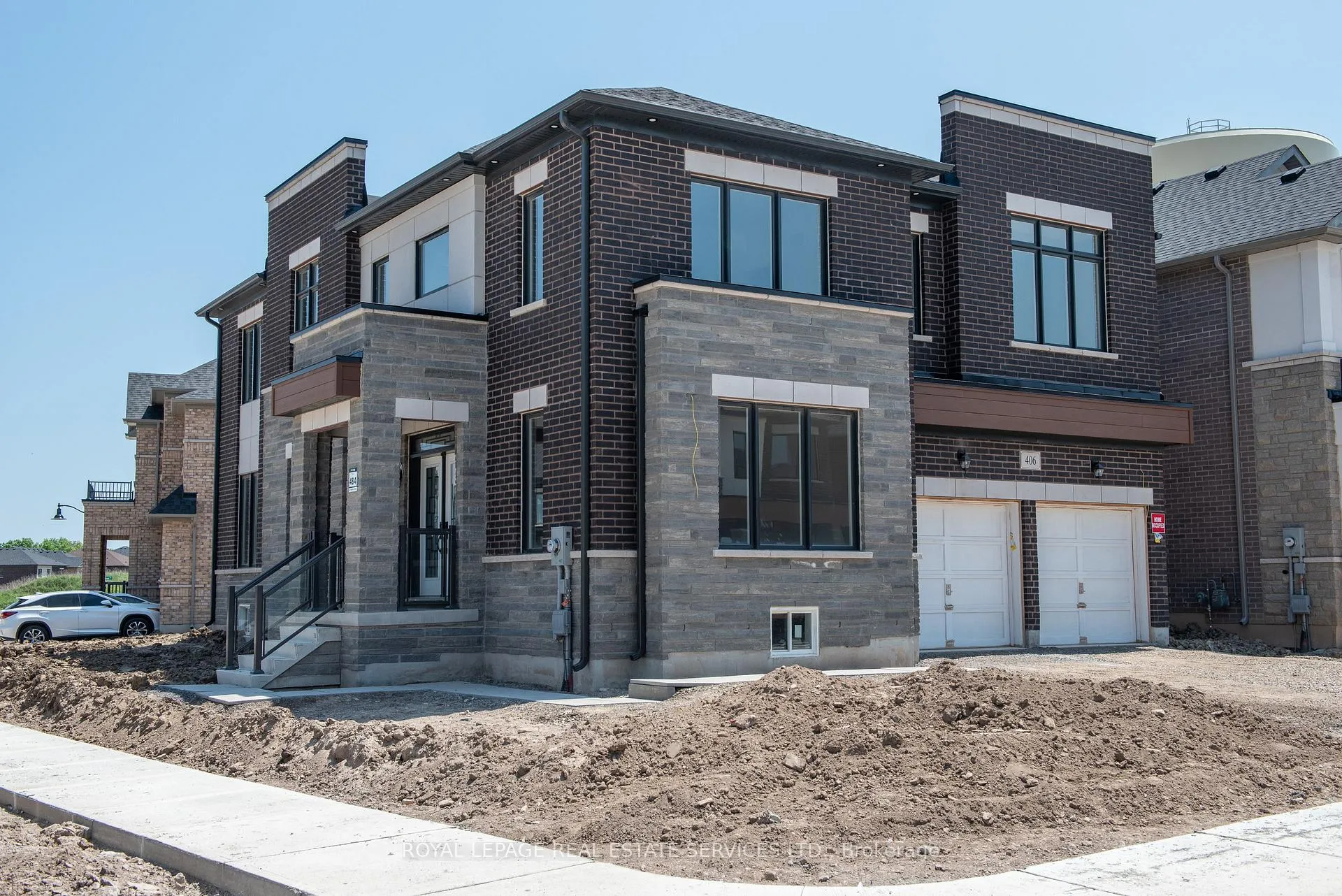 Photo 36 of 406 Humphrey Street, Hamilton, Waterdown — HOMEH