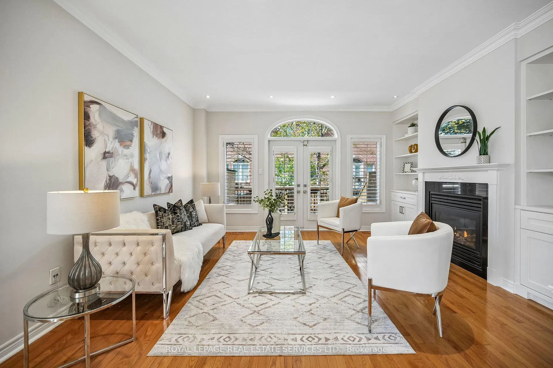 Photo 6 of 20 San Remo Terrace, Etobicoke, Mimico — HOMEH