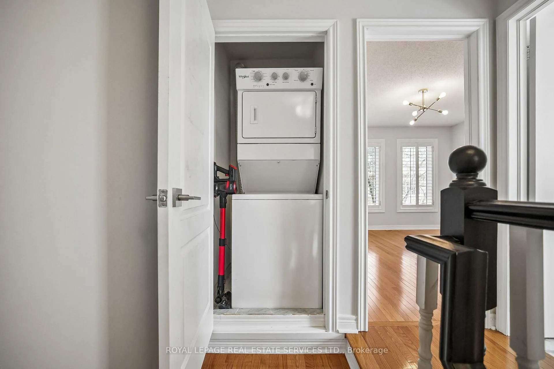 Photo 20 of 20 San Remo Terrace, Etobicoke, Mimico — HOMEH