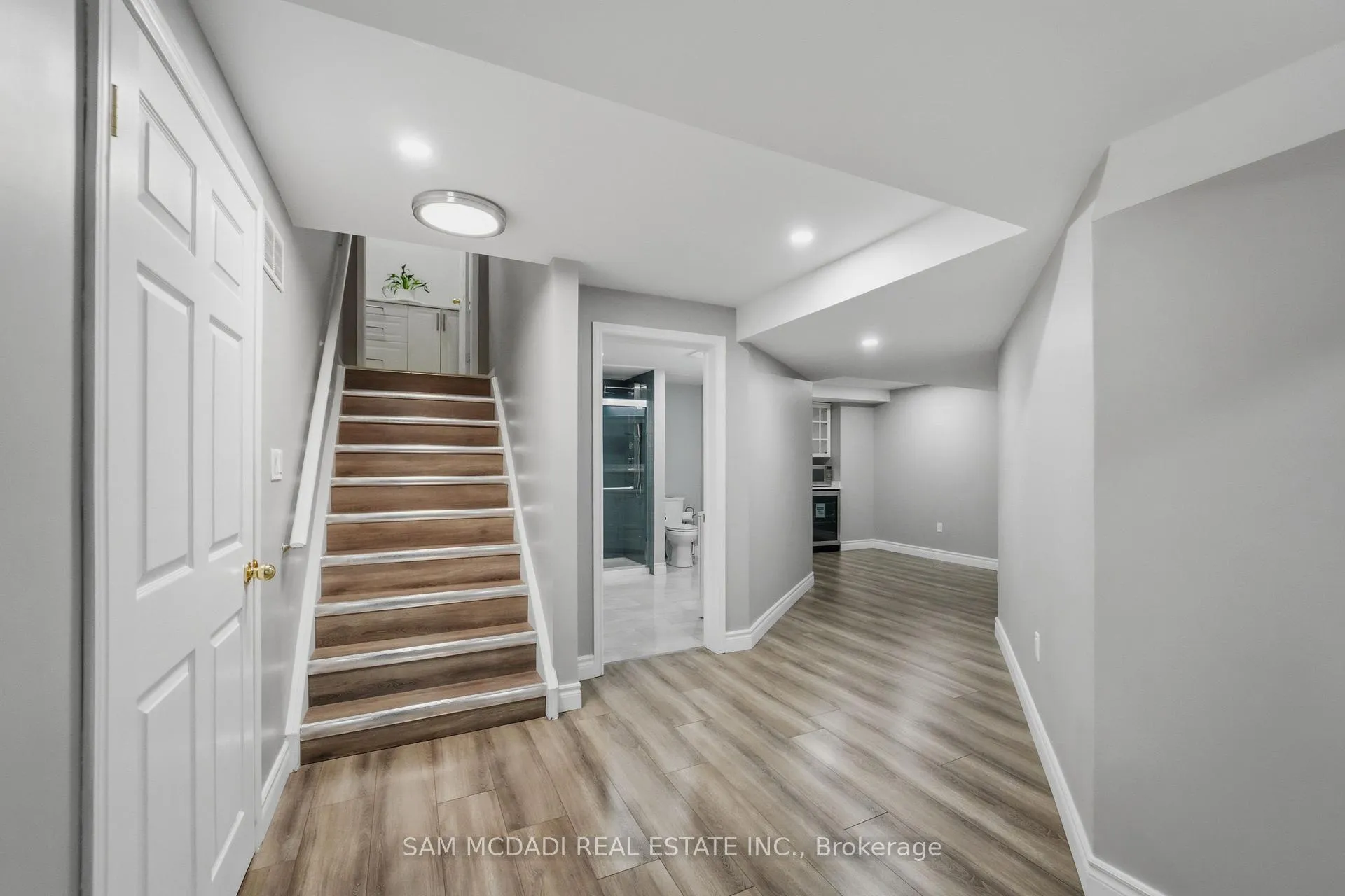 Photo 37 of 5 Whitbread Crescent, Ajax, Northeast Ajax — HOMEH