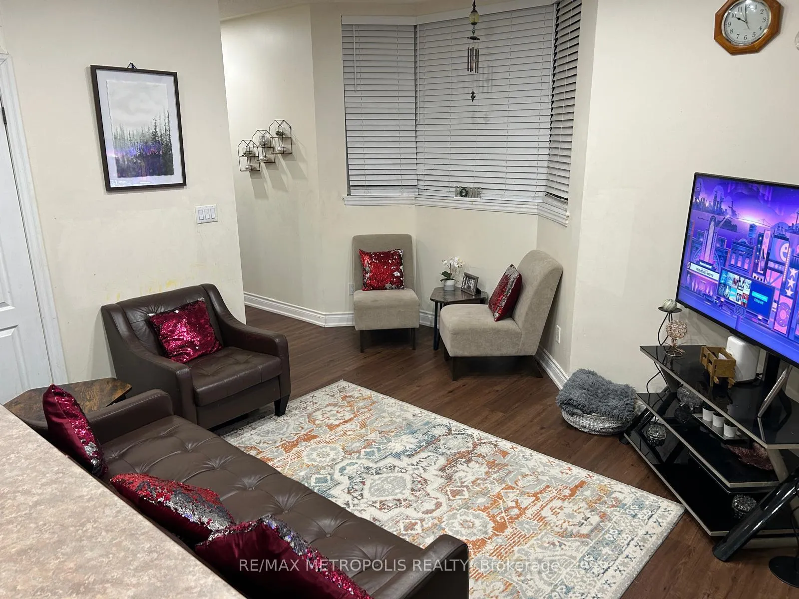 Photo 3 of Unit 205, 2352 Middlefield Road, Markham, Middlefield — HOMEH