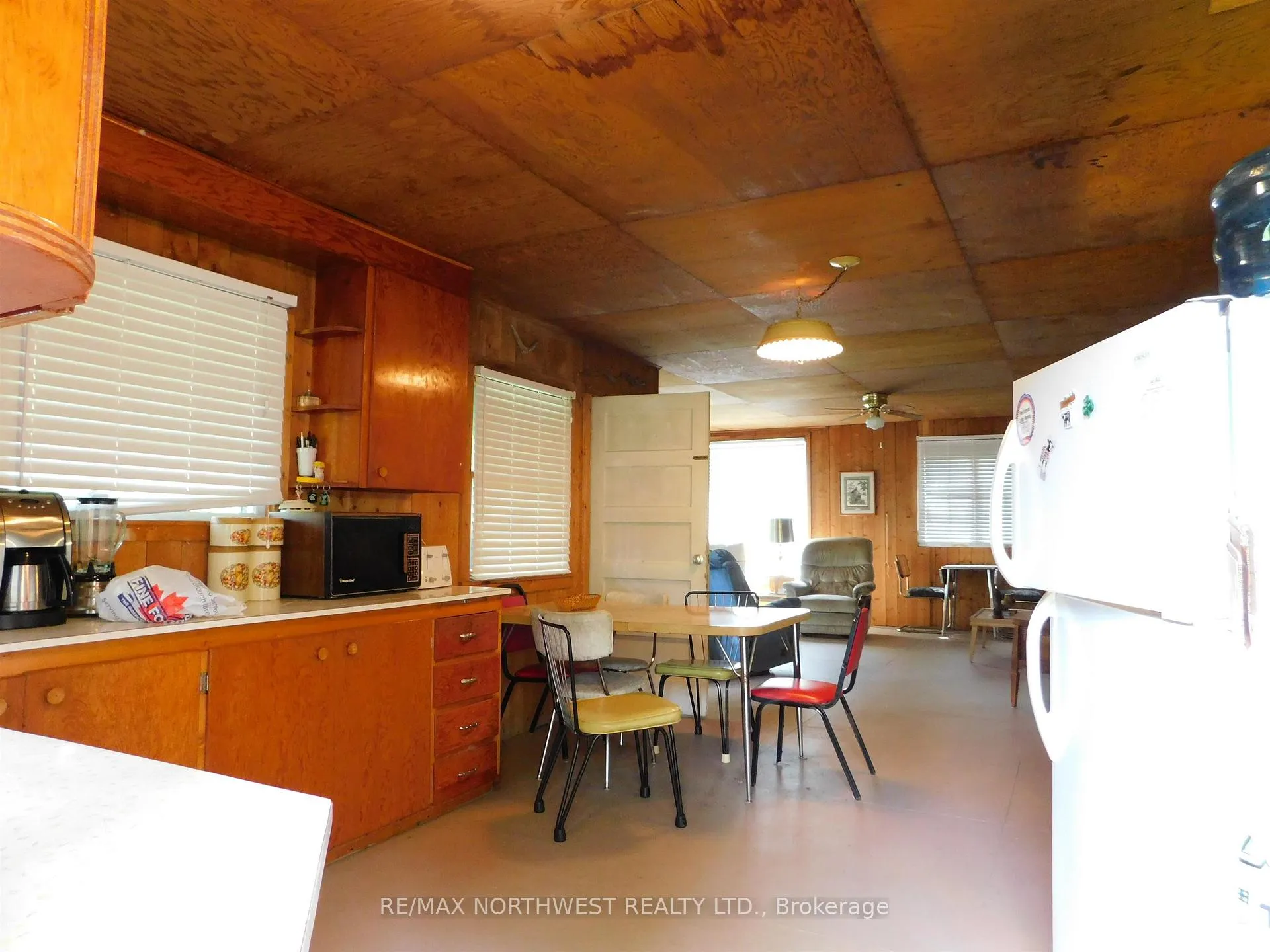 Photo 9 of 150 White Wing Road, Ear Falls — HOMEH