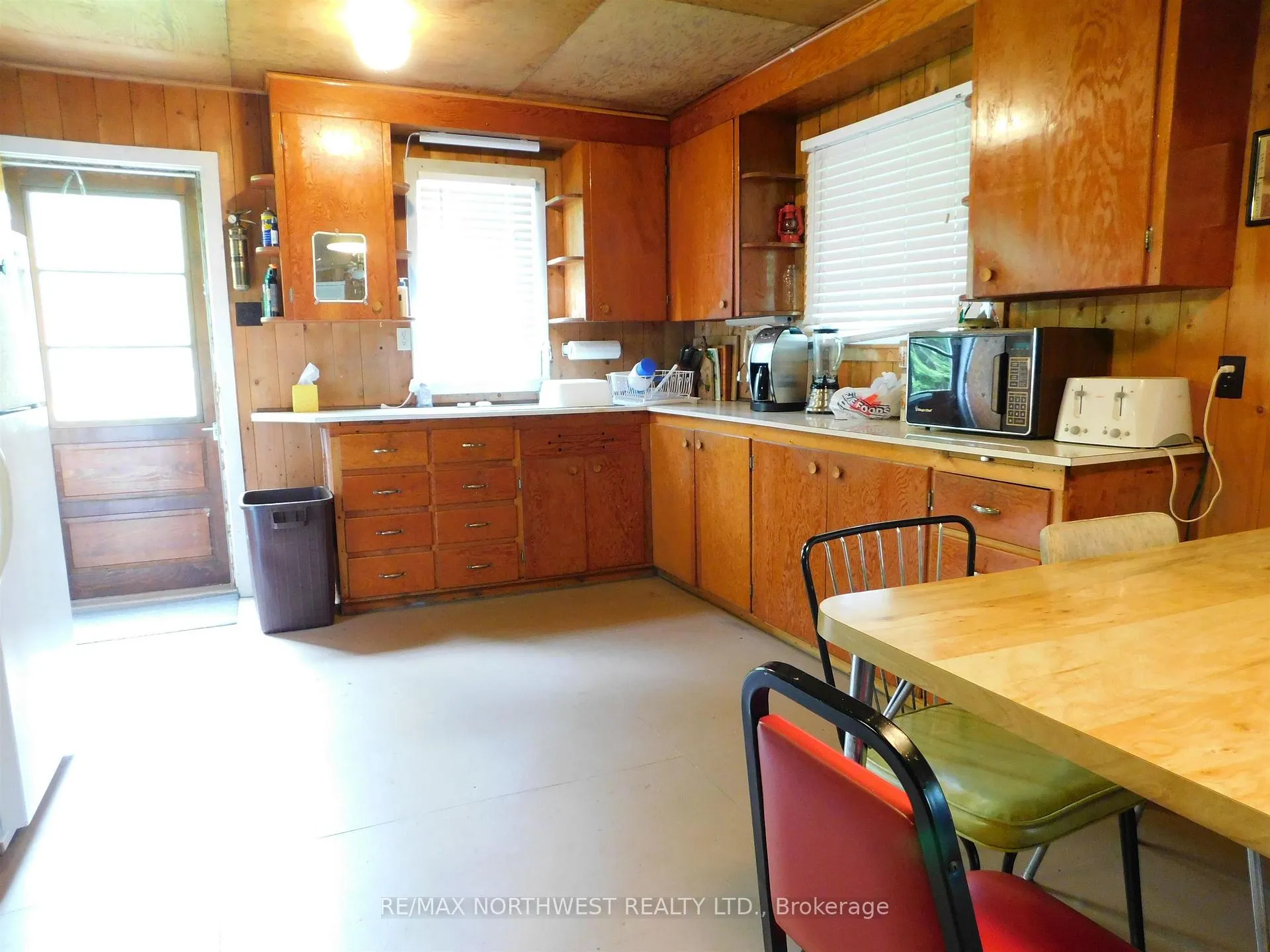 Photo 10 of 150 White Wing Road, Ear Falls — HOMEH
