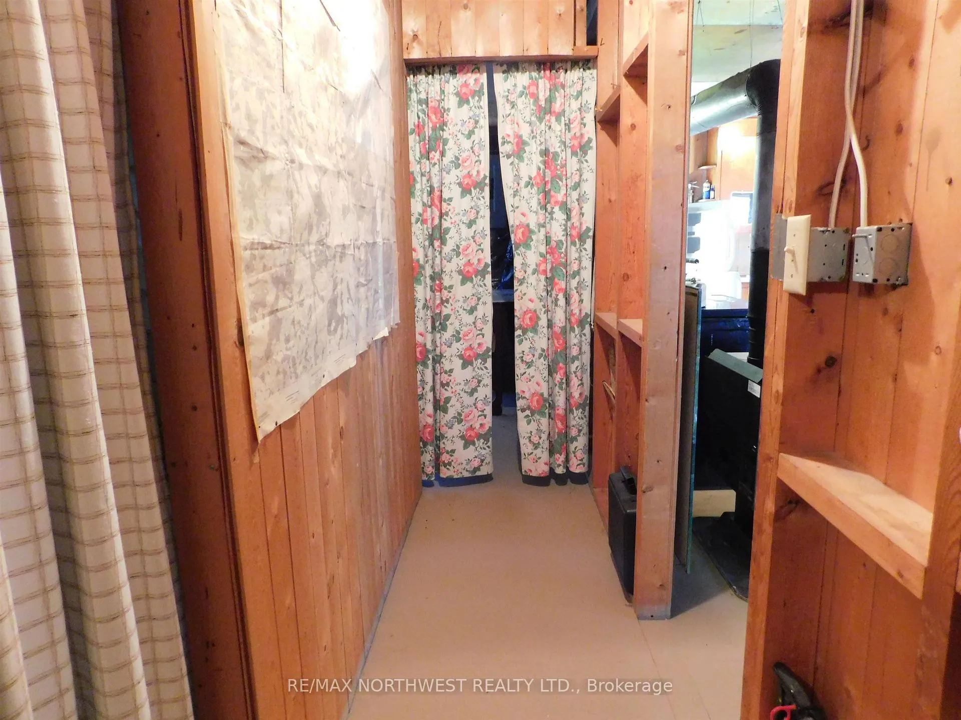 Photo 18 of 150 White Wing Road, Ear Falls — HOMEH