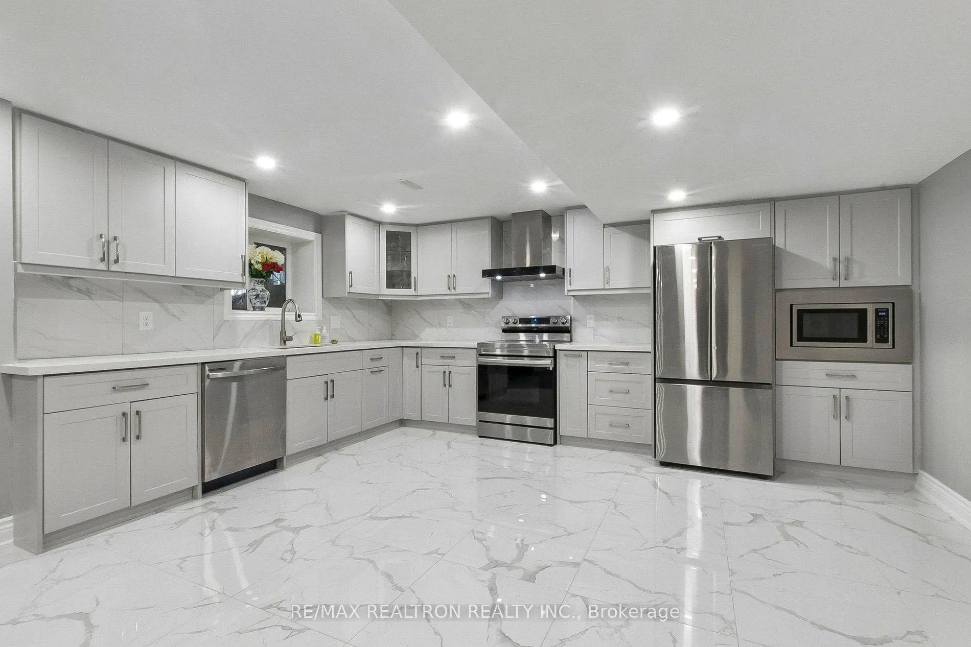 Photo 1 of Unit Basement, 152 Rouge Bank Drive, Markham, Legacy — HOMEH