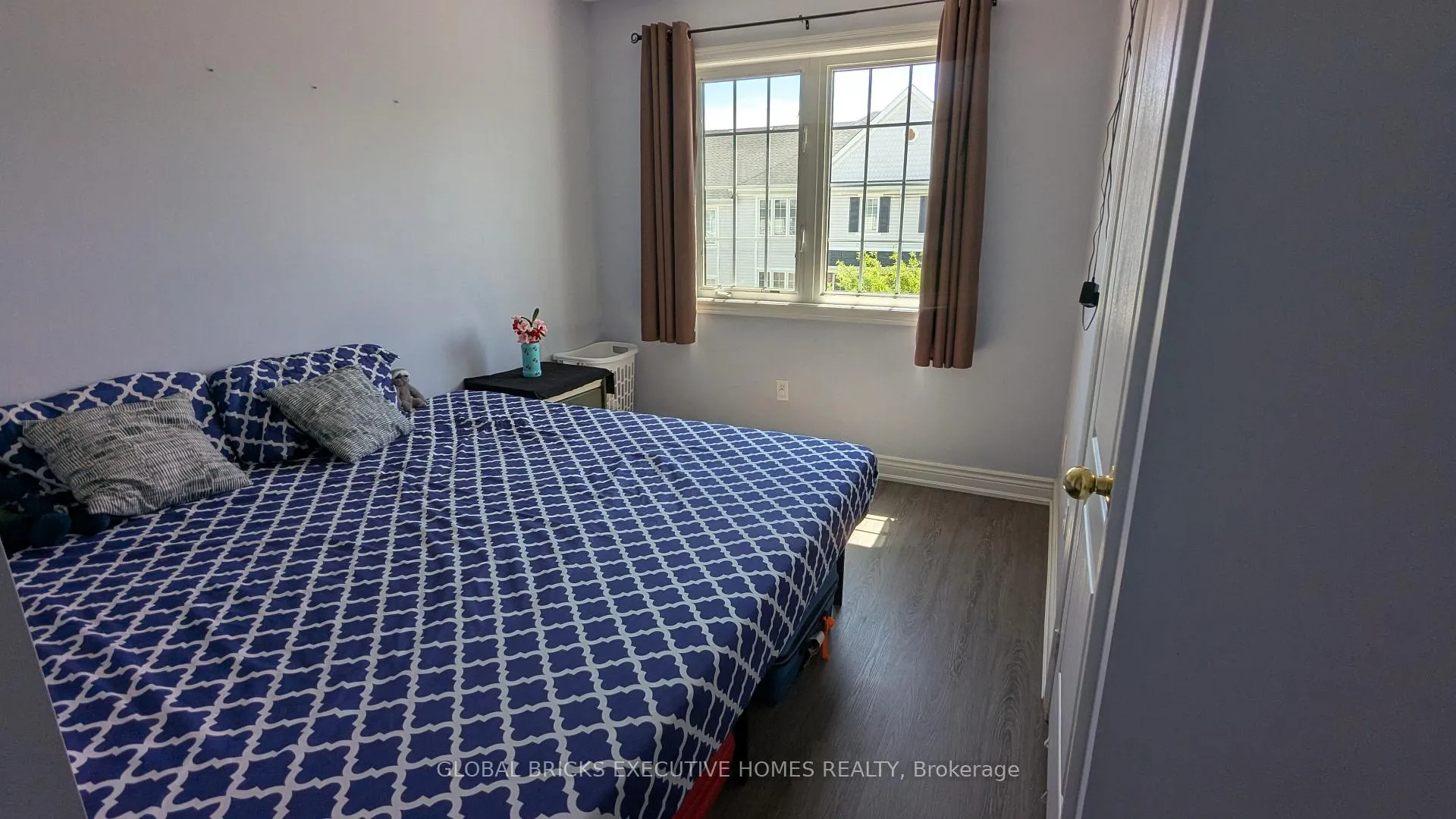 Photo 16 of 1218 Lamont Crescent, Milton, Clarke — HOMEH