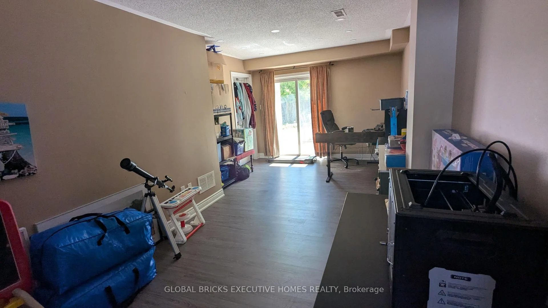 Photo 34 of 1218 Lamont Crescent, Milton, Clarke — HOMEH