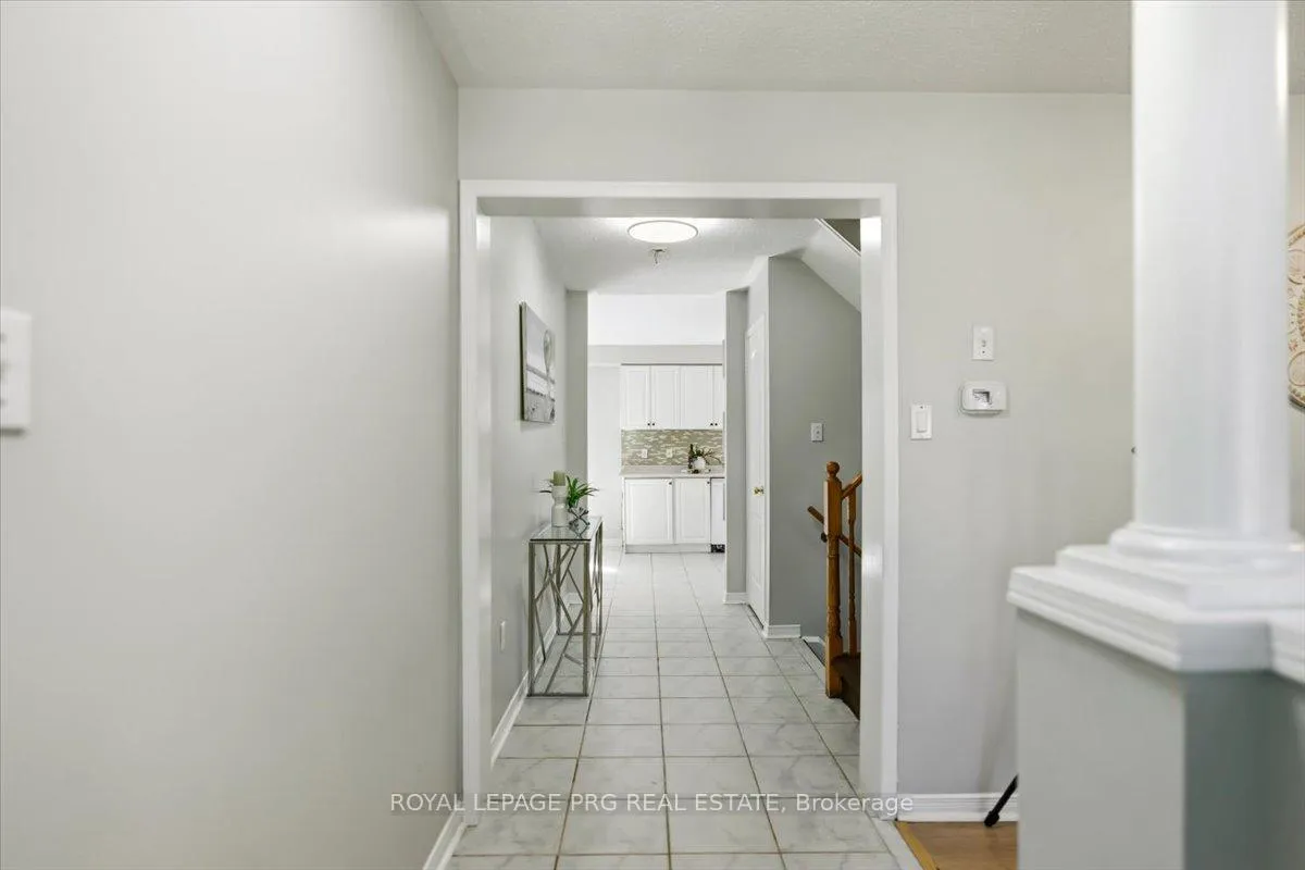 Photo 8 of 65 Giraffe Avenue, Brampton, Sandringham-Wellington — HOMEH