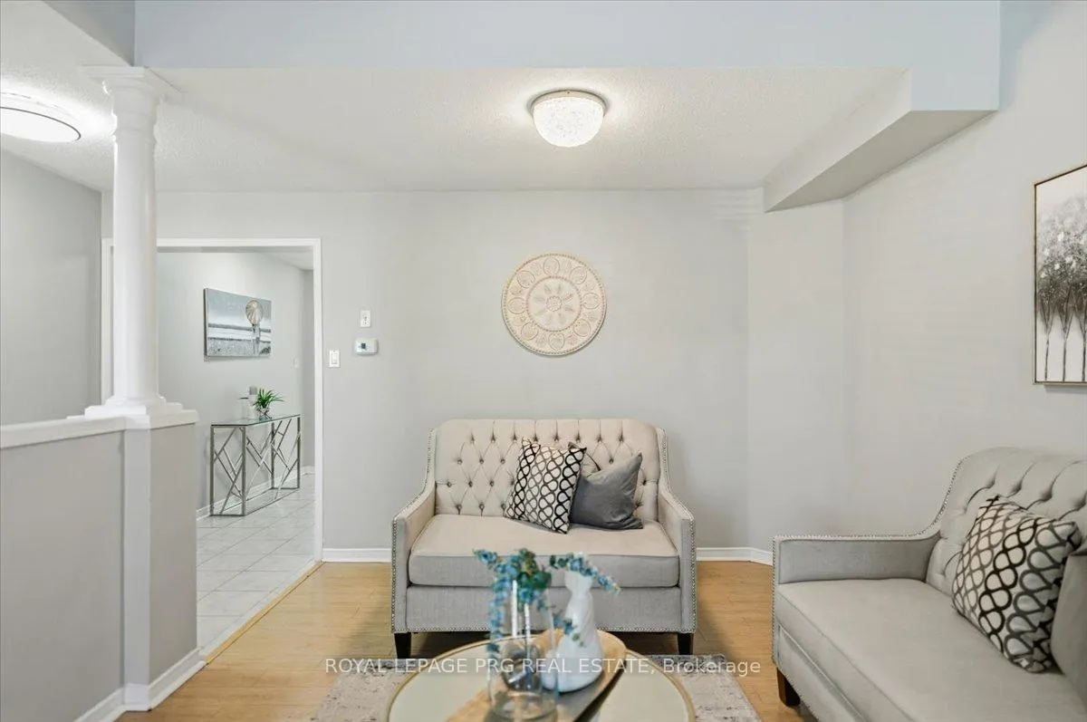 Photo 11 of 65 Giraffe Avenue, Brampton, Sandringham-Wellington — HOMEH