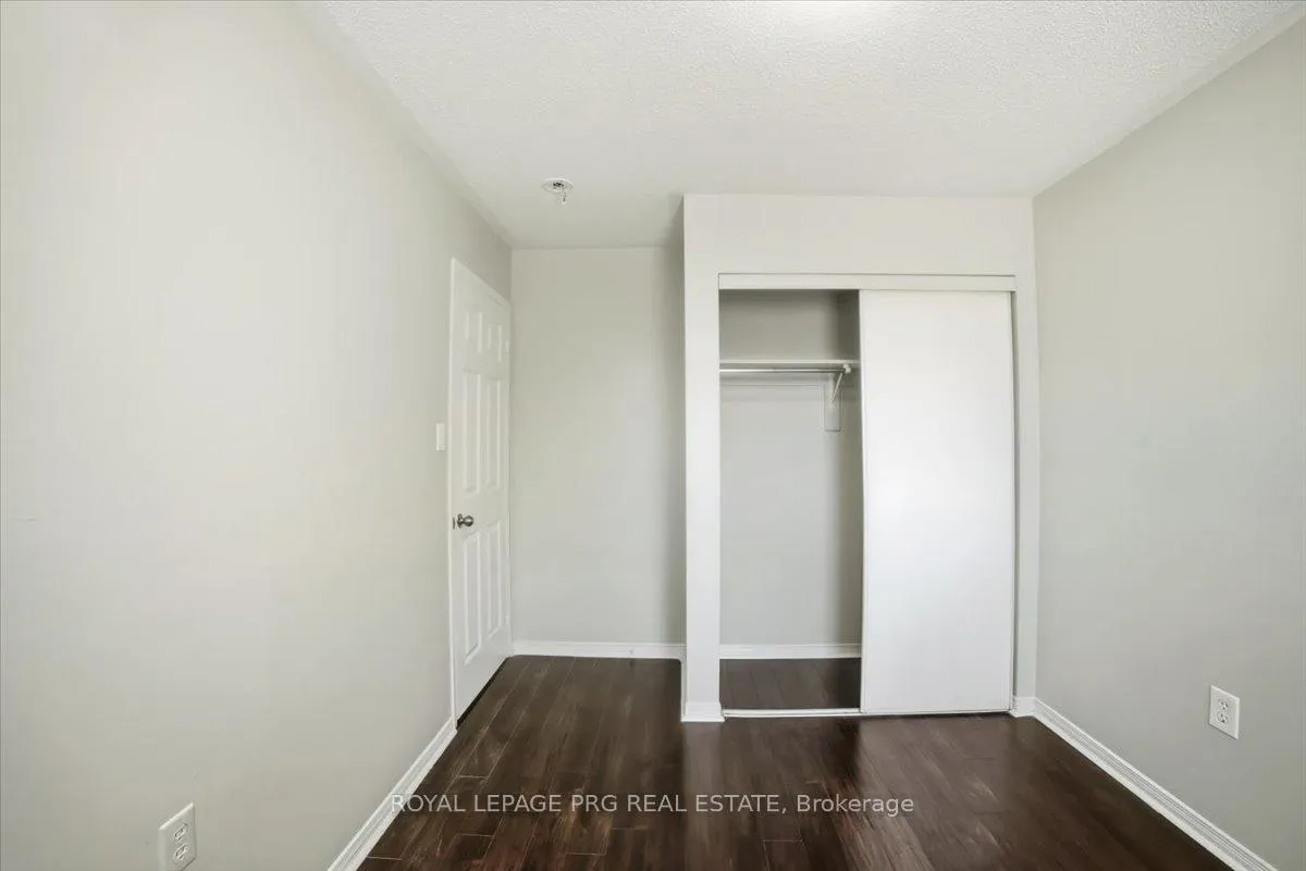 Photo 23 of 65 Giraffe Avenue, Brampton, Sandringham-Wellington — HOMEH