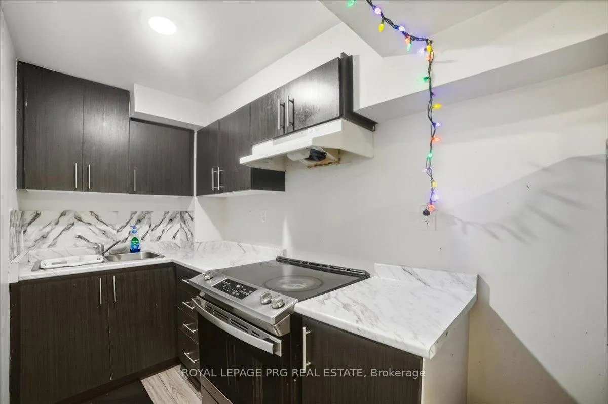 Photo 38 of 65 Giraffe Avenue, Brampton, Sandringham-Wellington — HOMEH