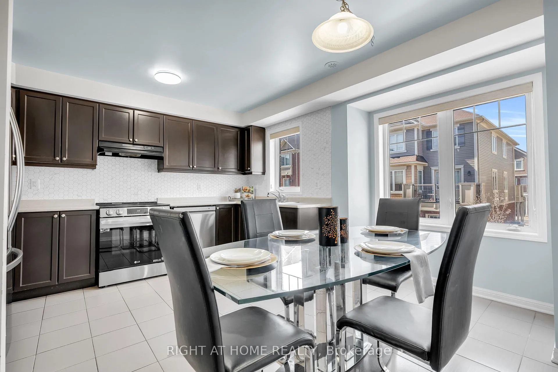 Photo 10 of Unit 54, 6020 Derry Road, Milton, Harrison — HOMEH