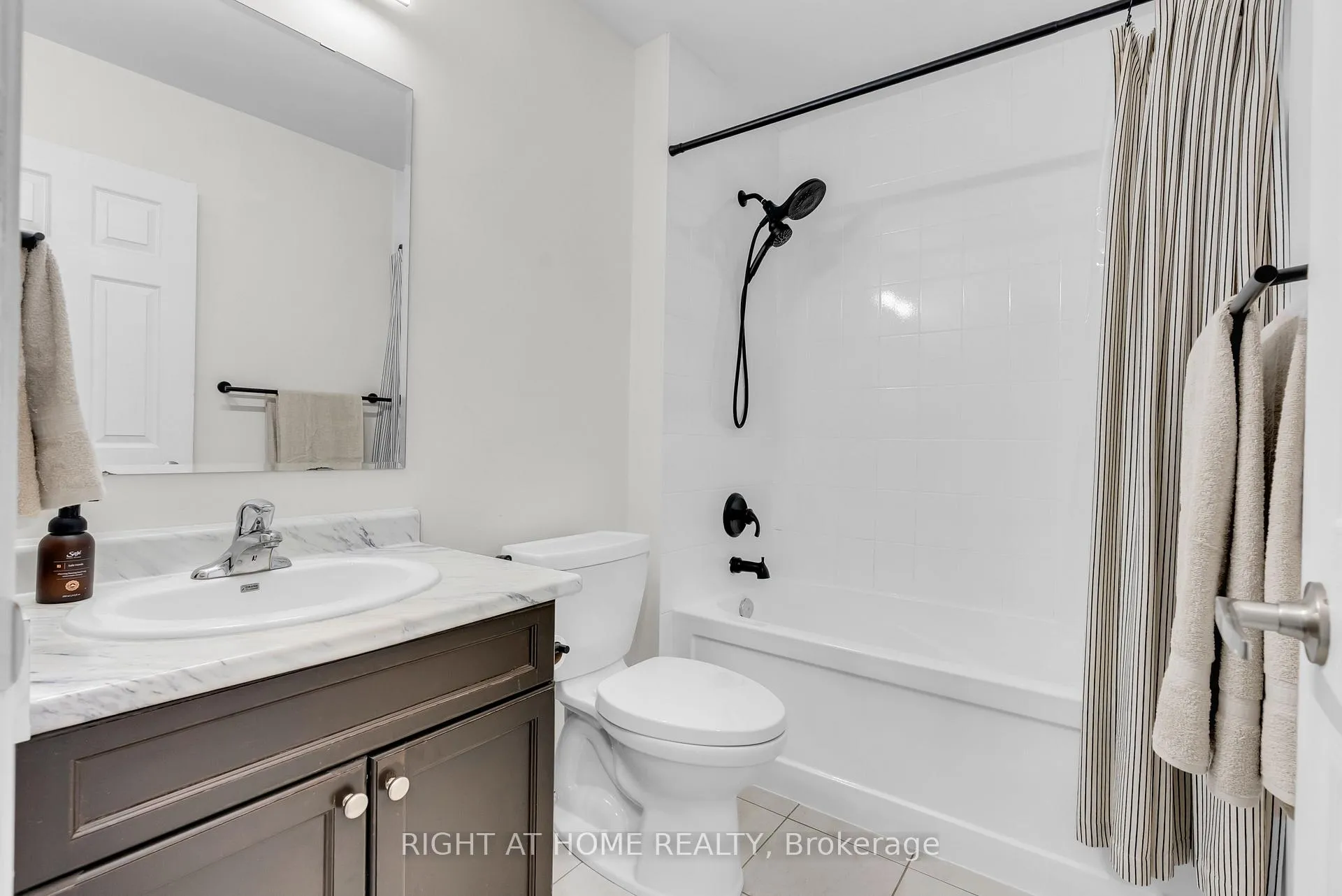 Photo 26 of Unit 54, 6020 Derry Road, Milton, Harrison — HOMEH