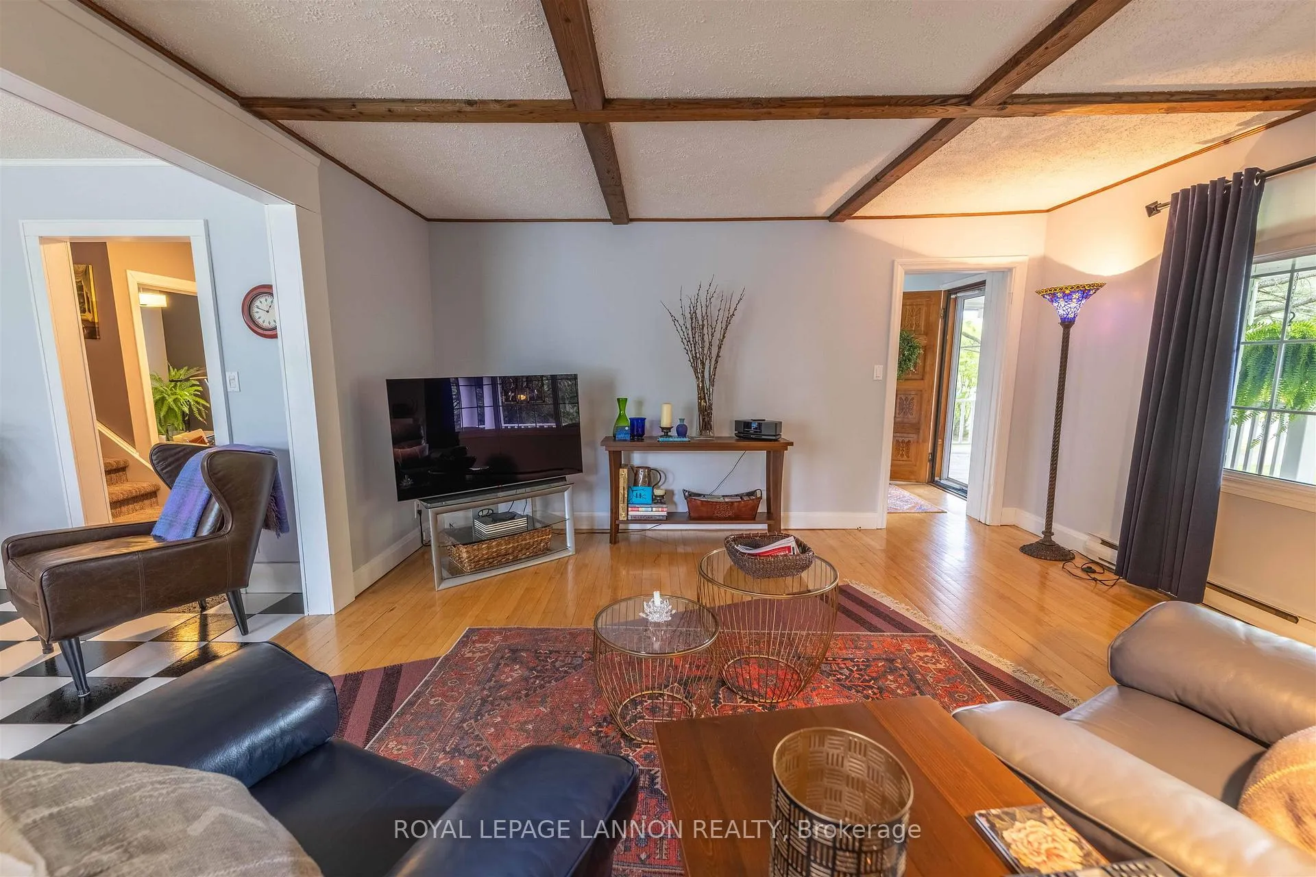 Photo 22 of 136 Sherwood Dr, Thunder Bay, John Street North — HOMEH