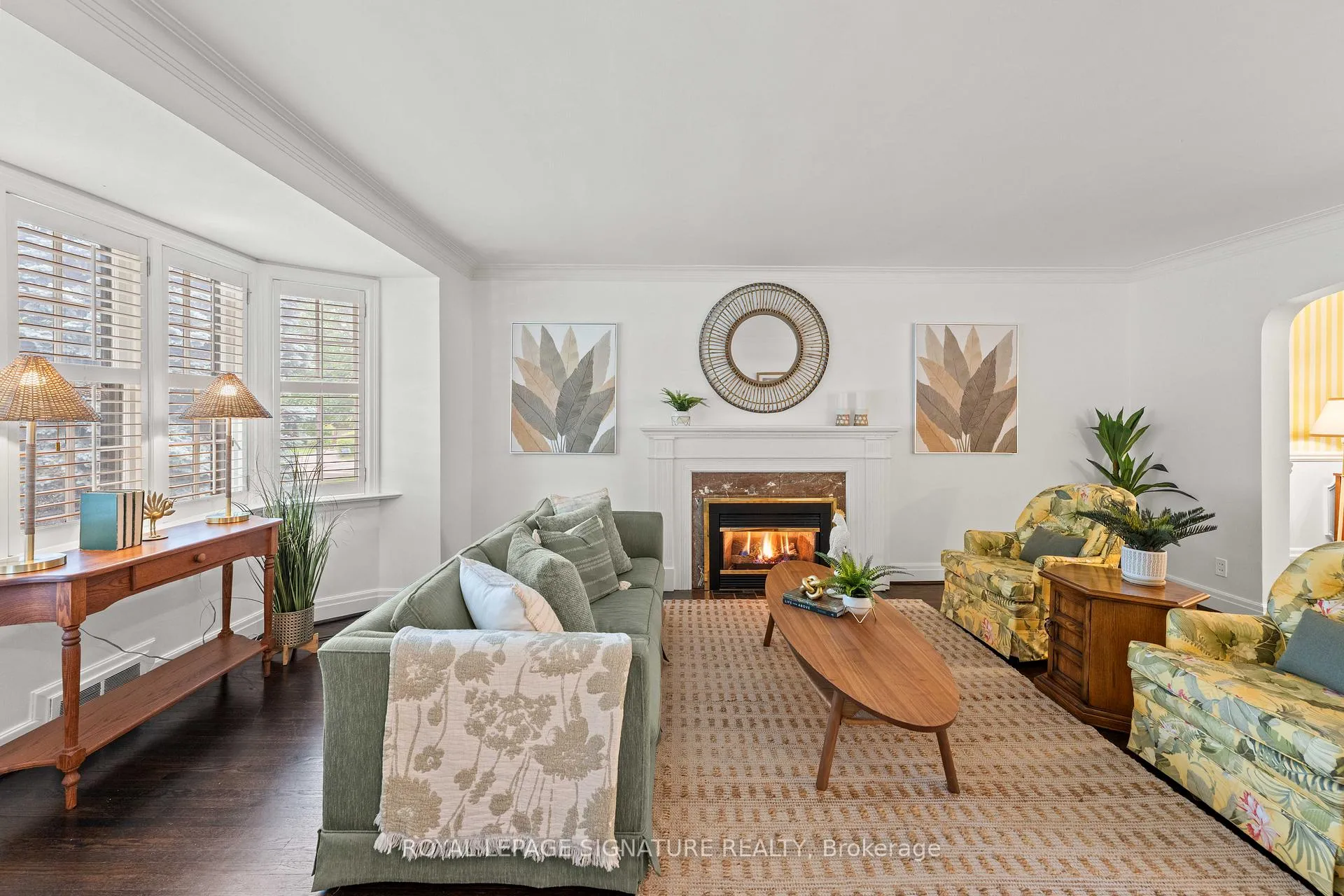 Photo 8 of 5 Armour Boulevard, Toronto, Bedford Park-Nortown — HOMEH