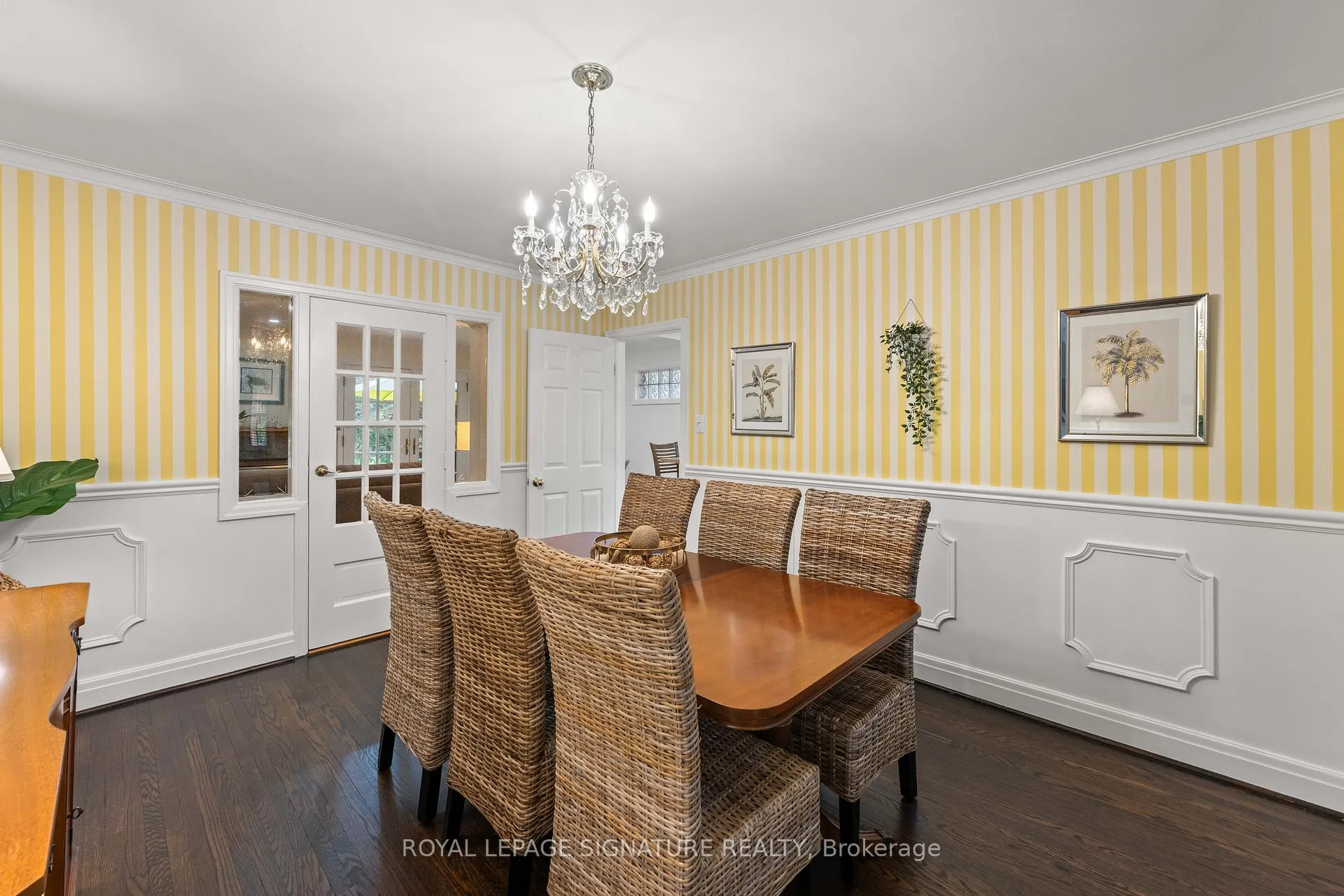 Photo 13 of 5 Armour Boulevard, Toronto, Bedford Park-Nortown — HOMEH